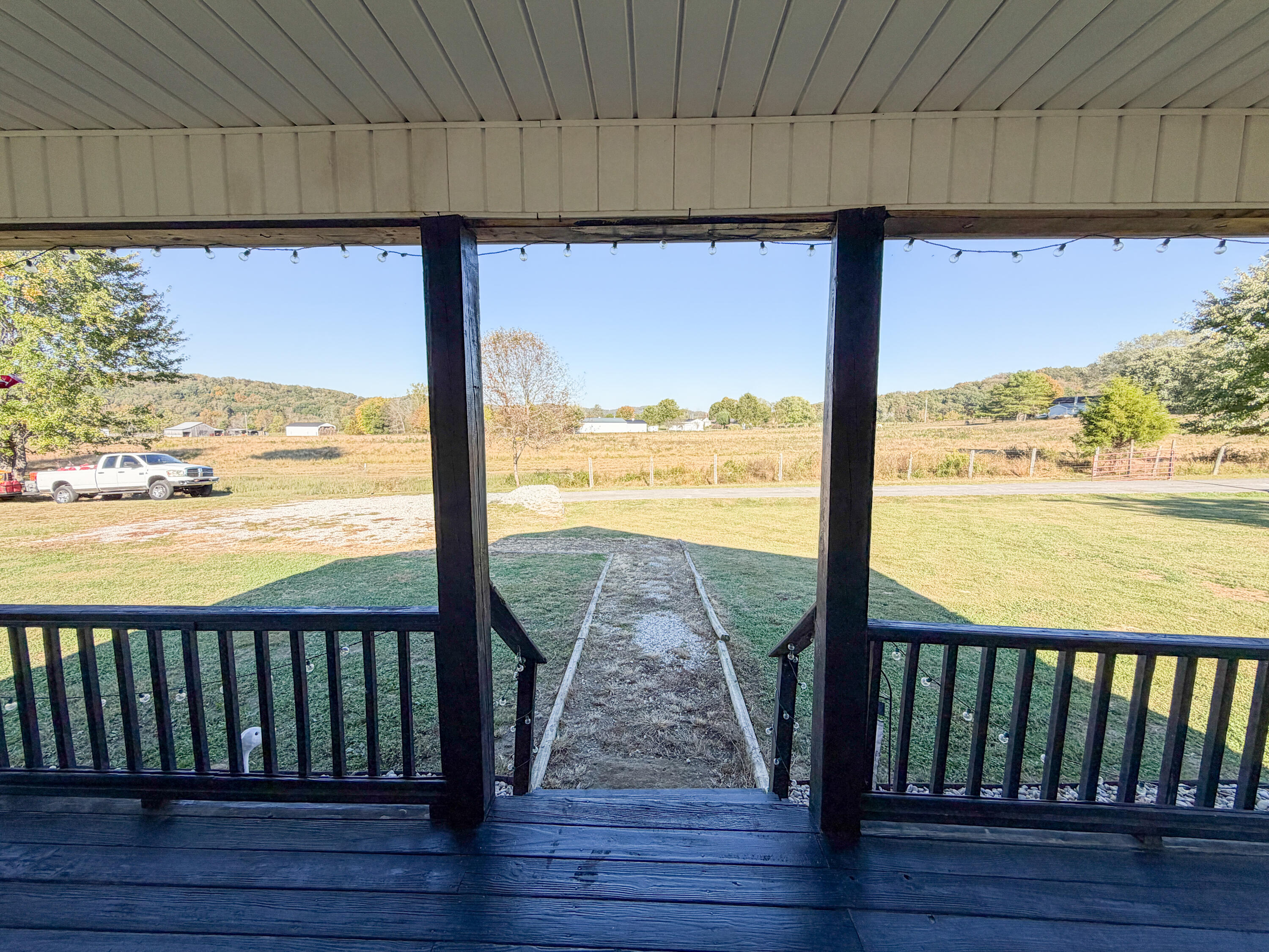 2375 Copper Creek Road Property Photo 4