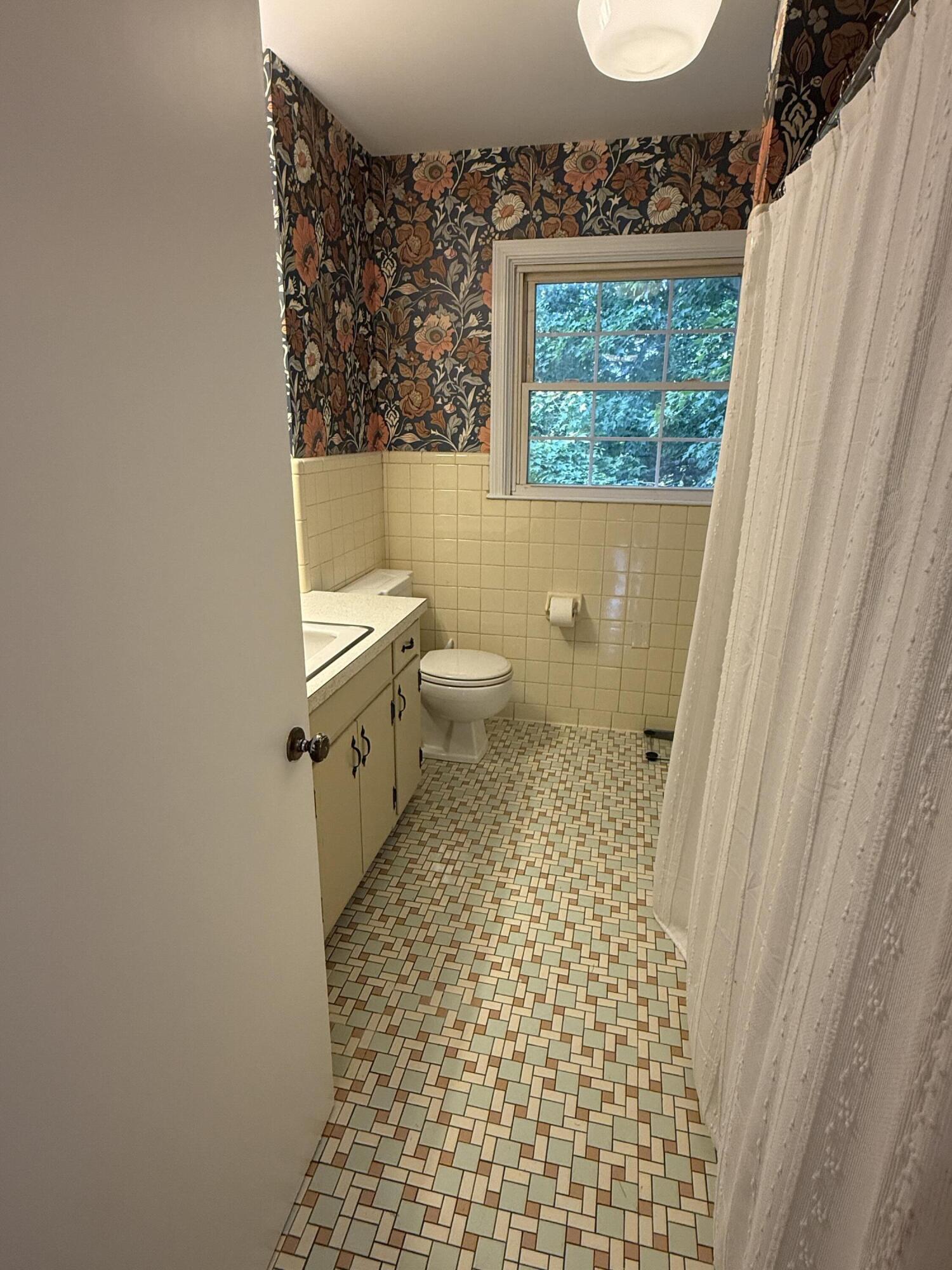 621 S Buell Street Property Photo 43