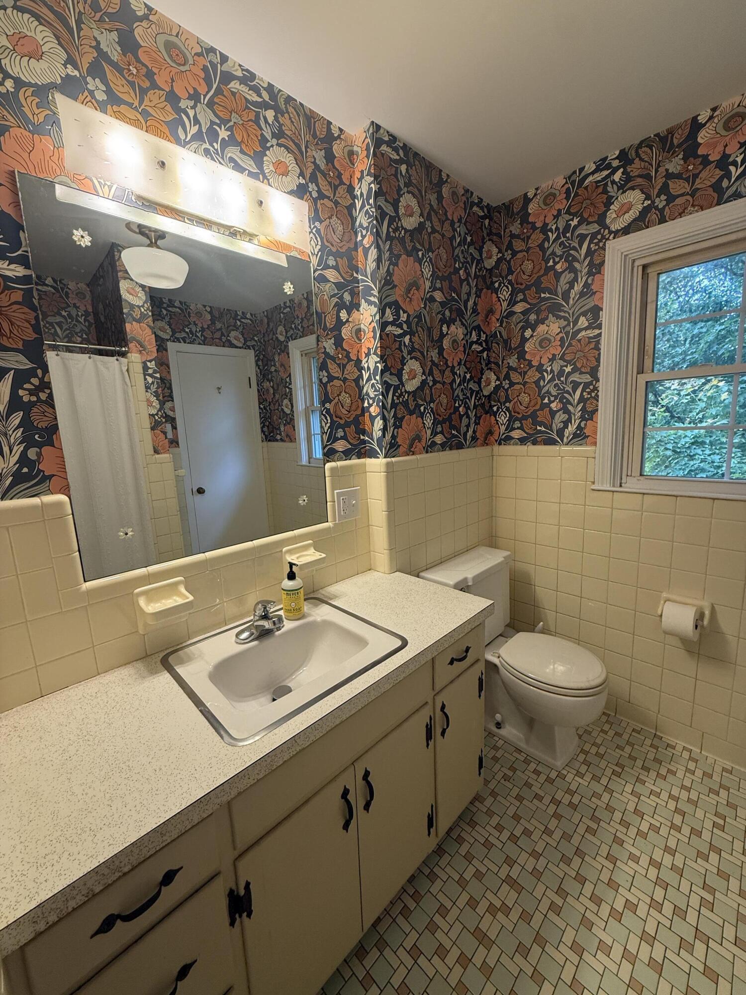 621 S Buell Street Property Photo 73