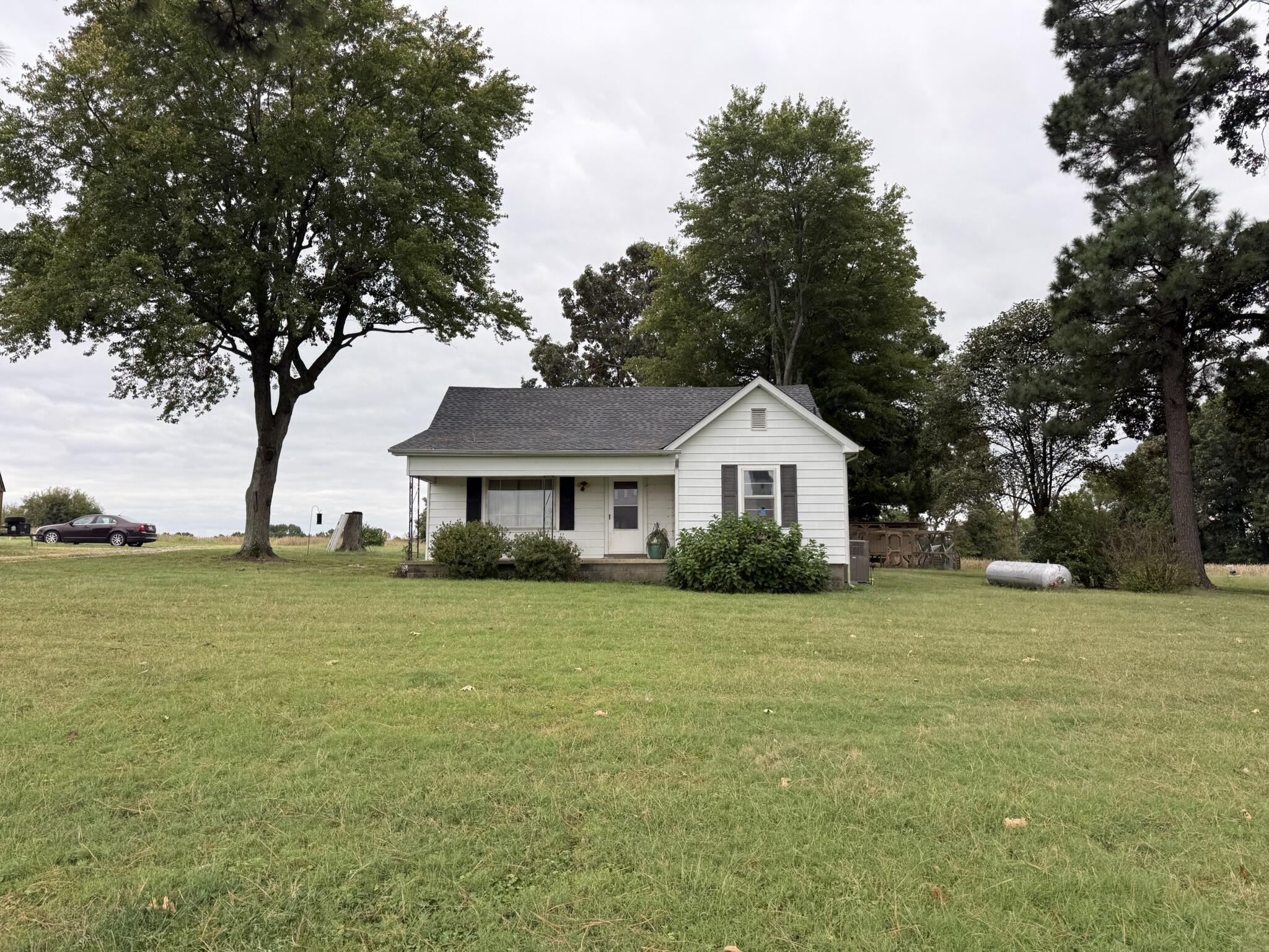 2371 State Route 94 W Property Photo 1