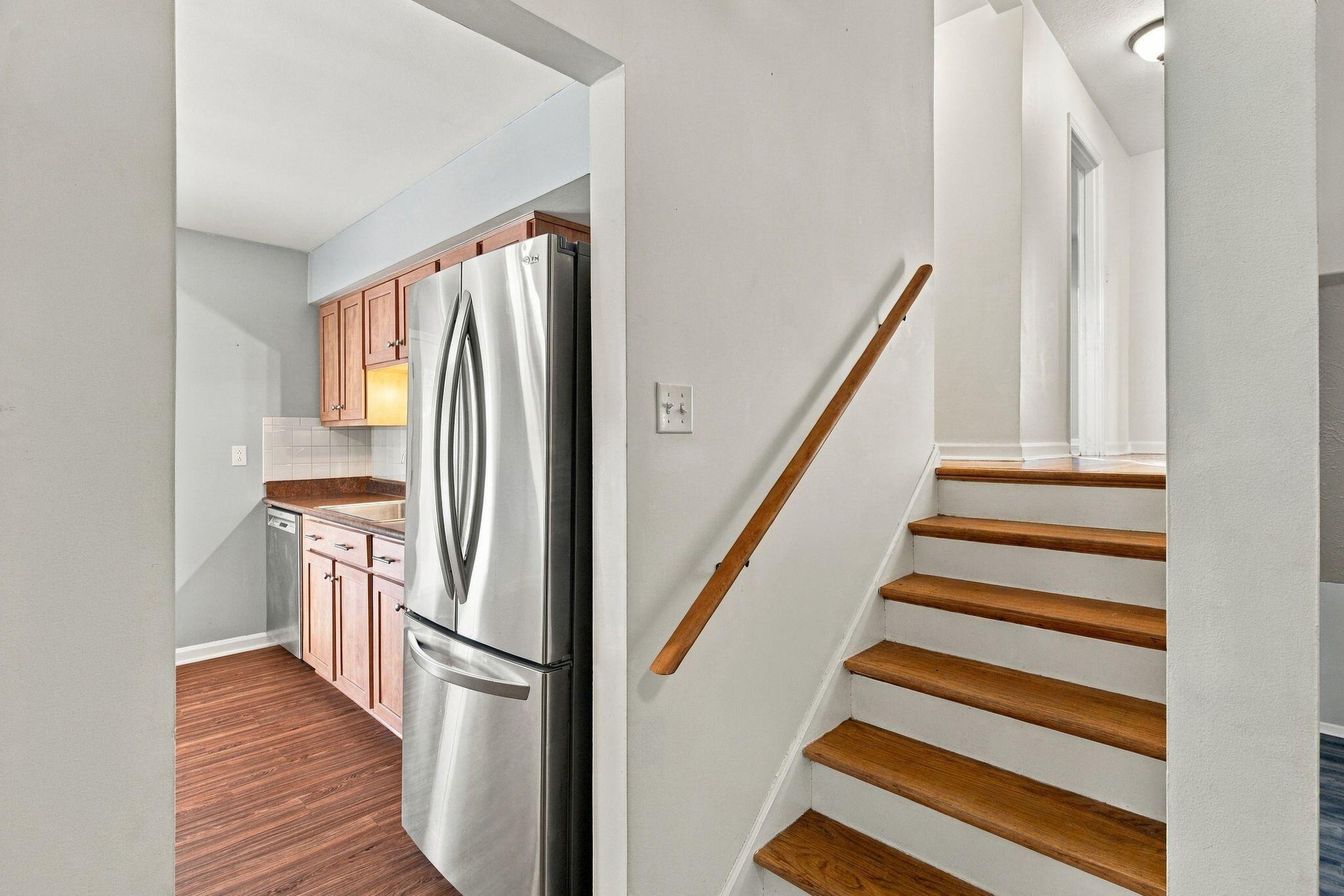 864 Pinkney Drive Property Photo 14