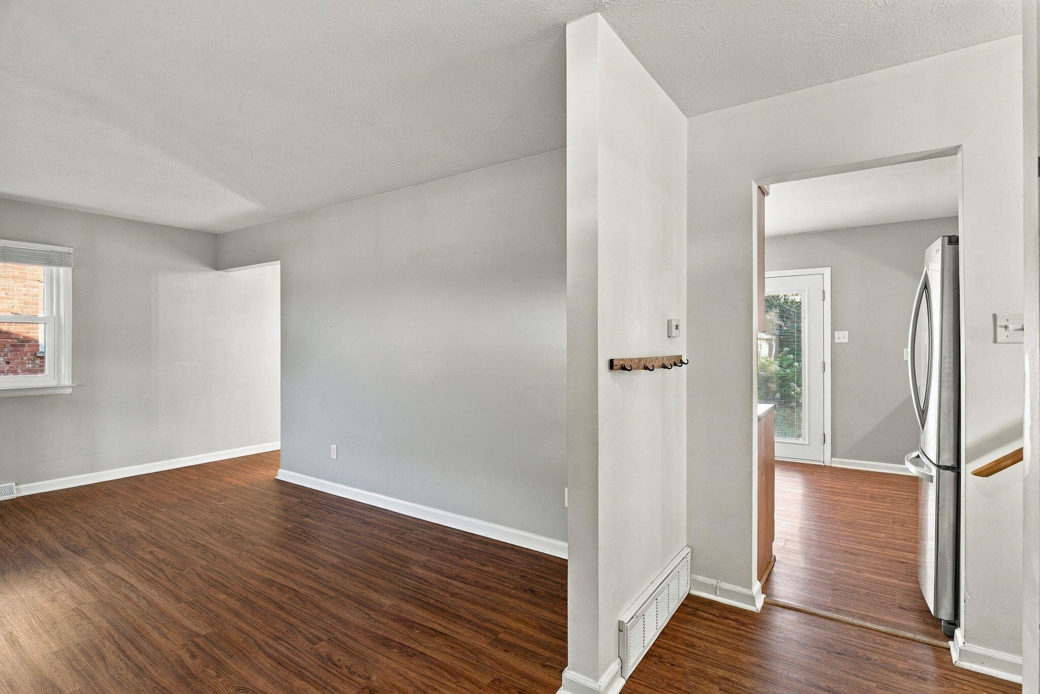 864 Pinkney Drive Property Photo 23