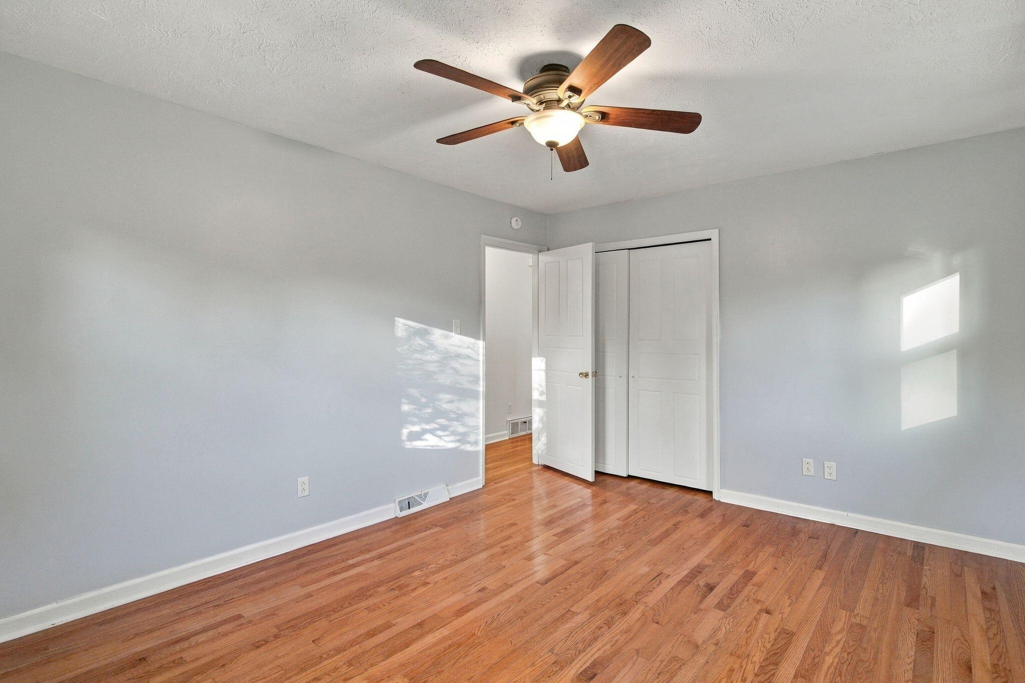 864 Pinkney Drive Property Photo 35