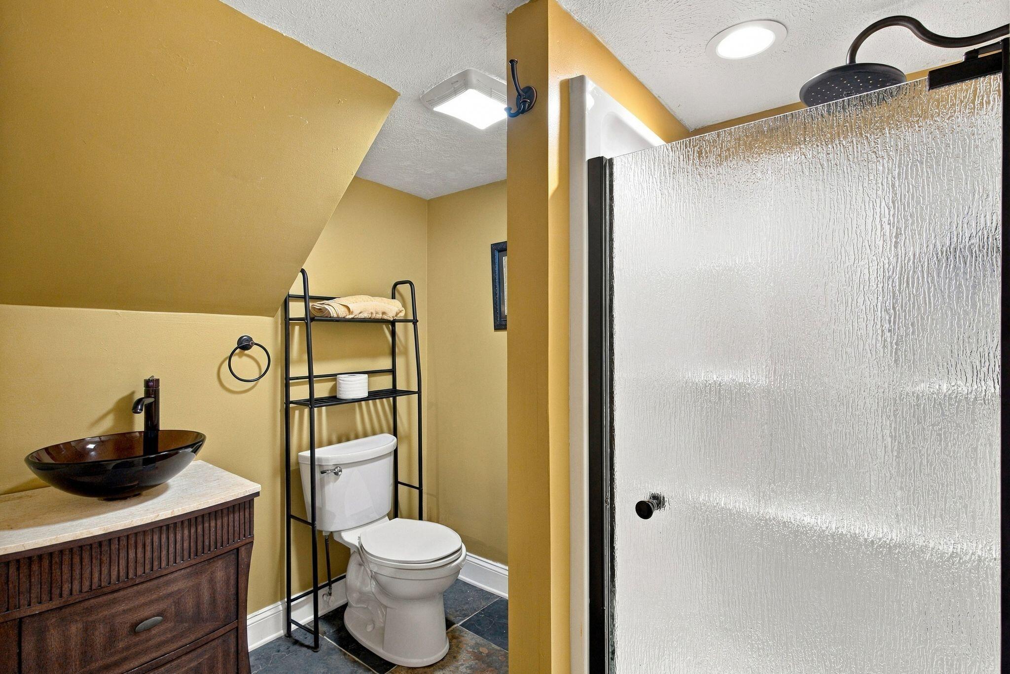 864 Pinkney Drive Property Photo 38