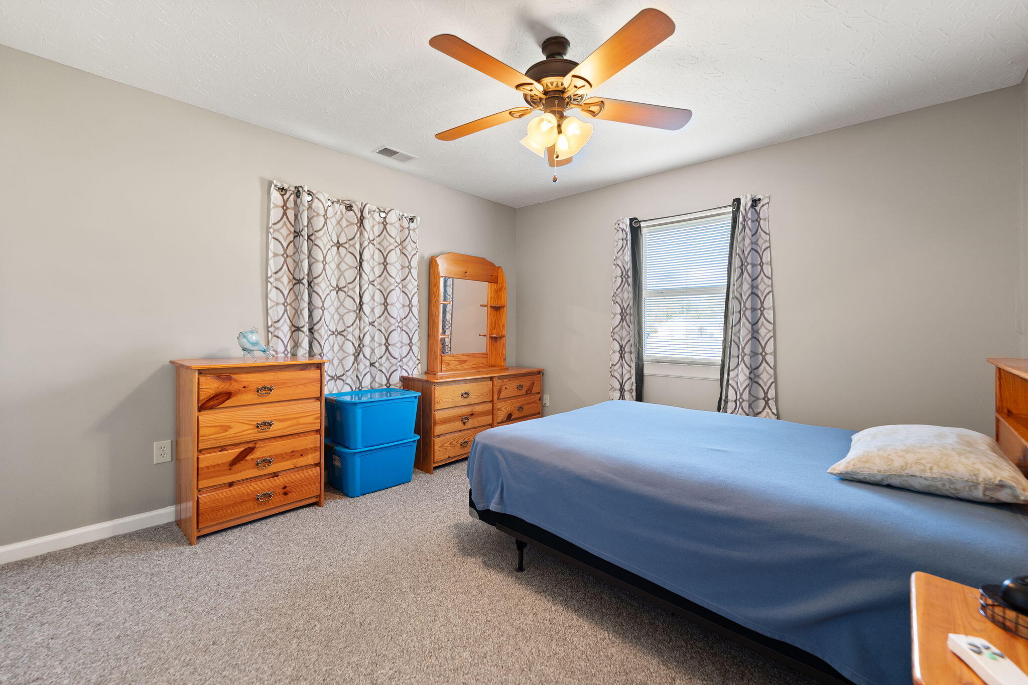 5694 Ky-52 Property Photo 17