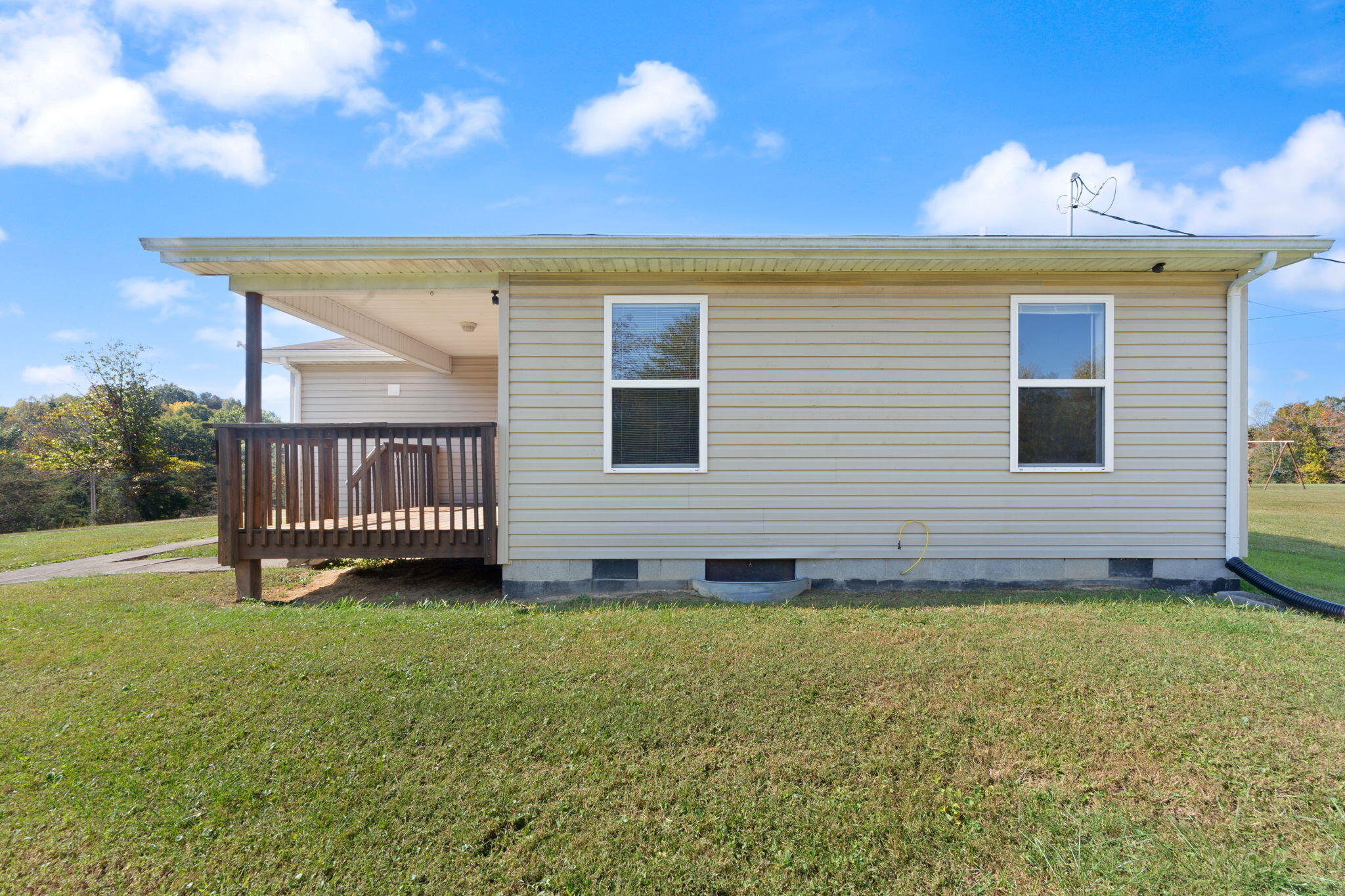 5694 Ky-52 Property Photo 33