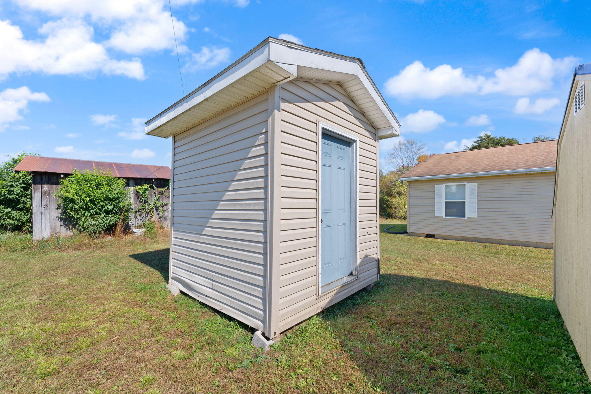 5694 Ky-52 Property Photo 39