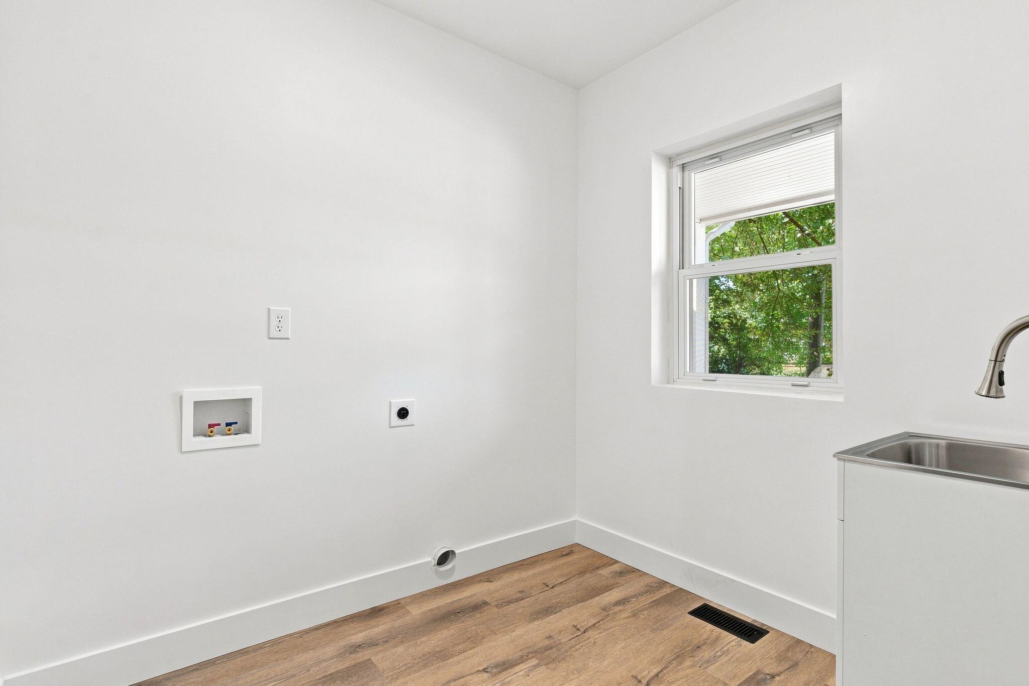 238 Rand Avenue Property Photo 22