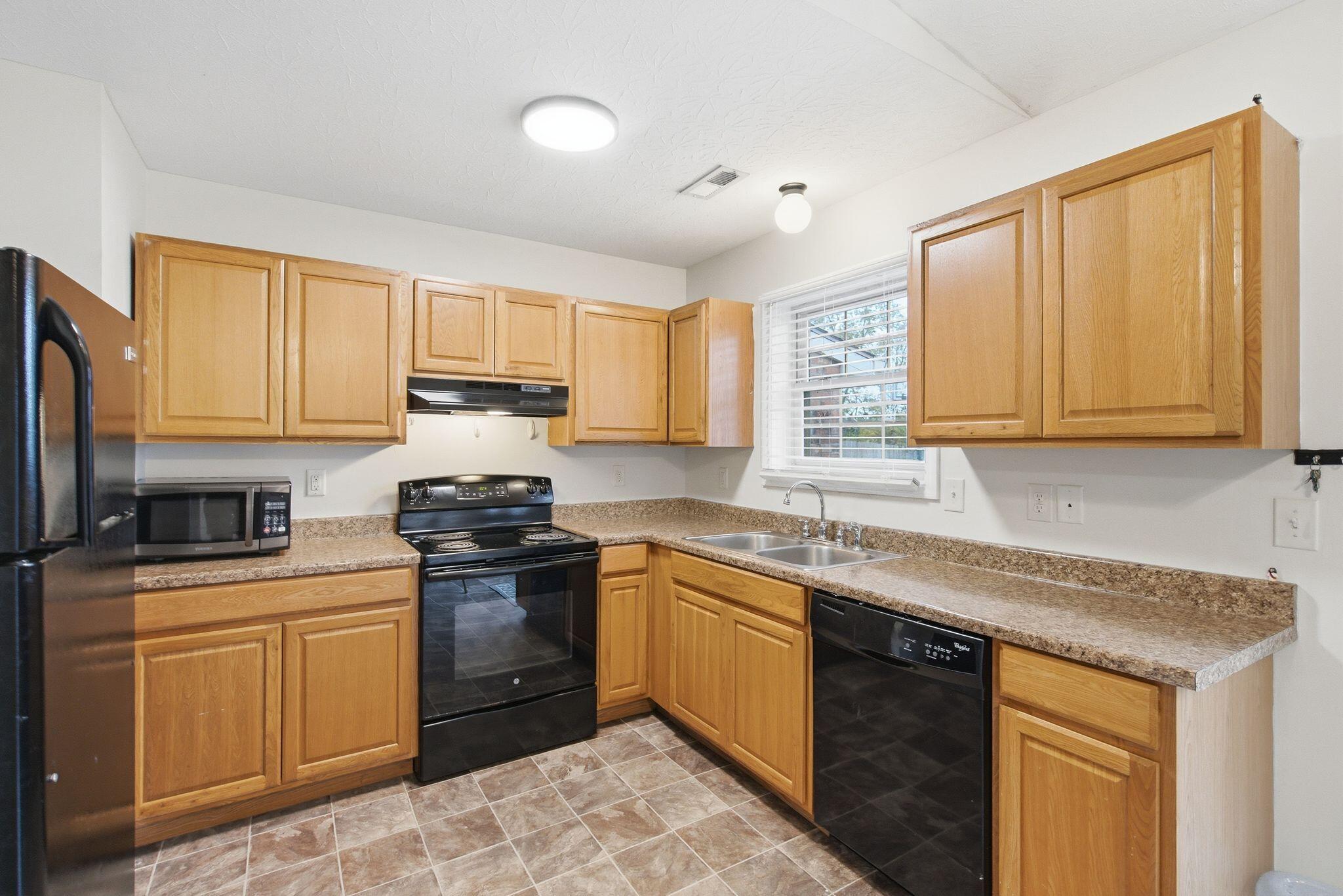 105 Springside Avenue Property Photo 2