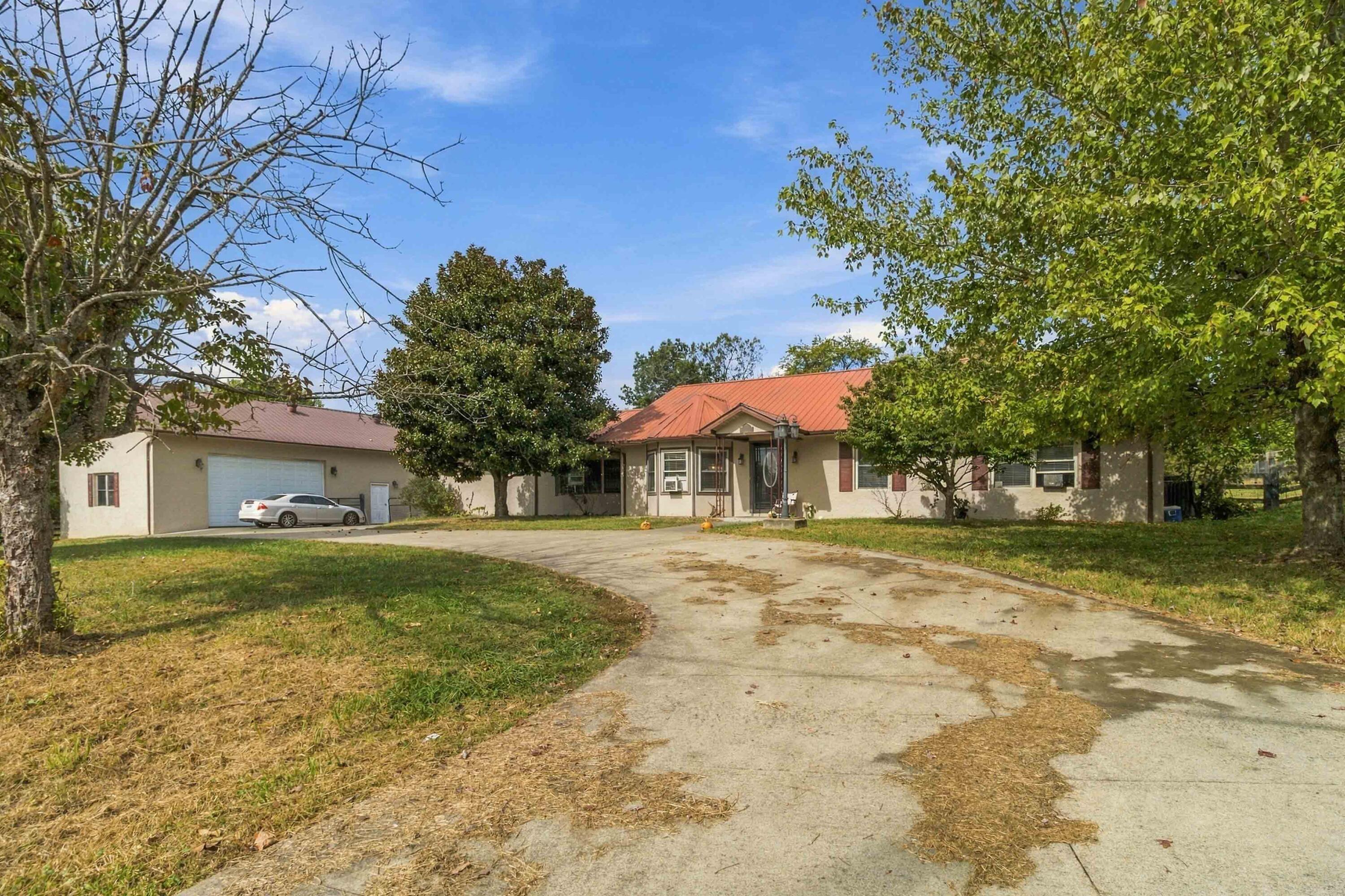 280 E Cumberland Avenue Property Photo 3