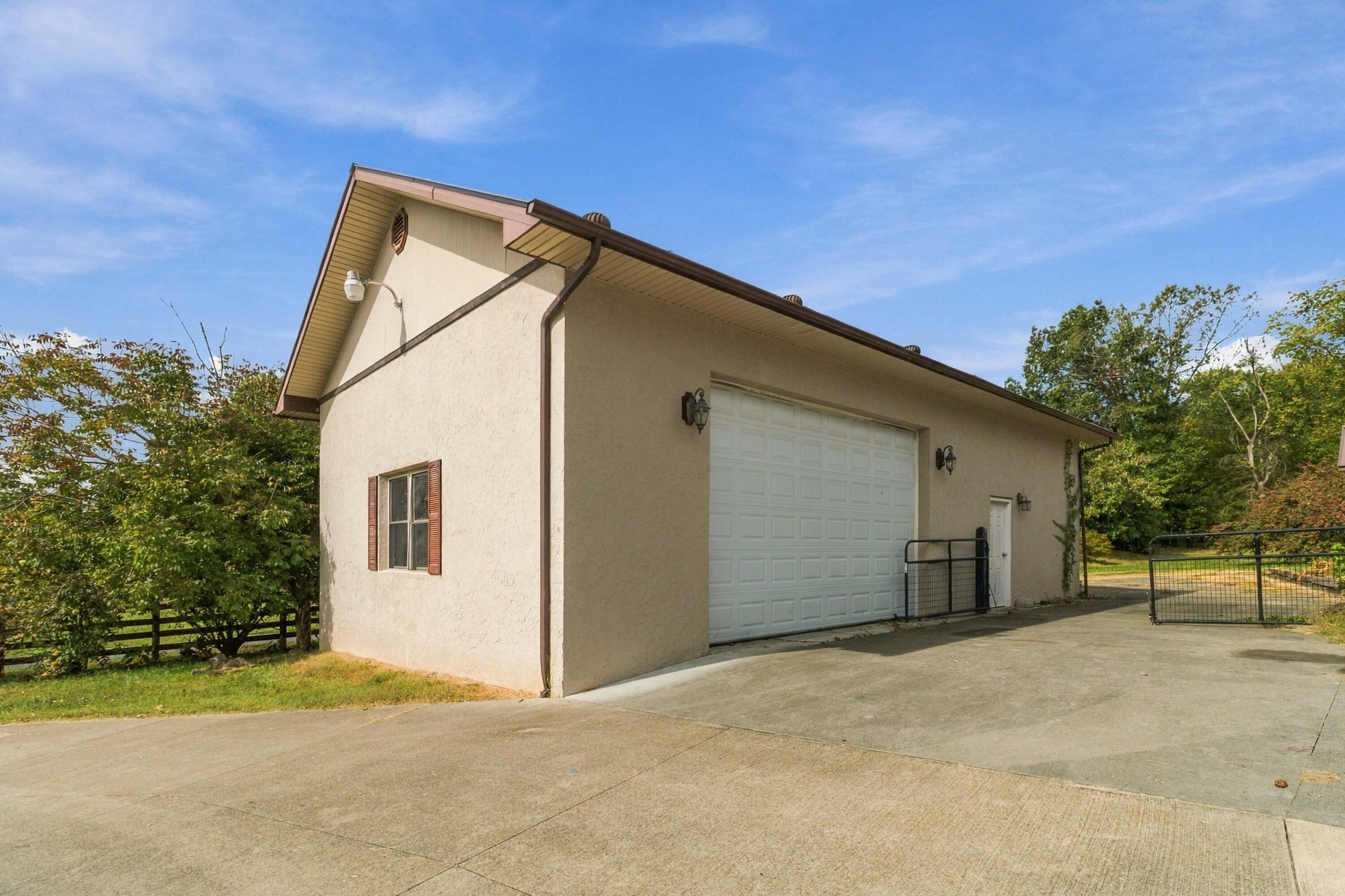 280 E Cumberland Avenue Property Photo 42