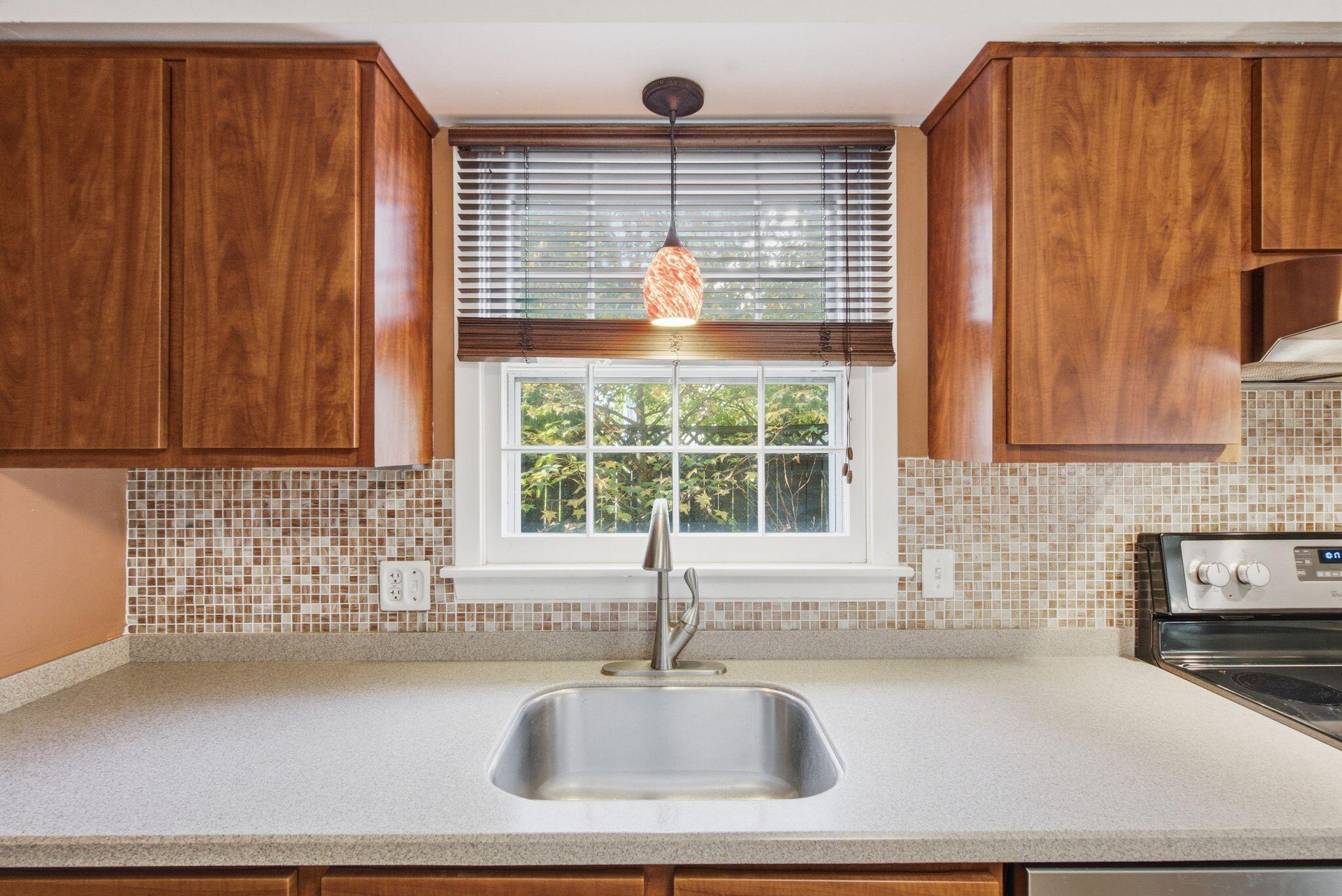 418 Estill Street Property Photo 11