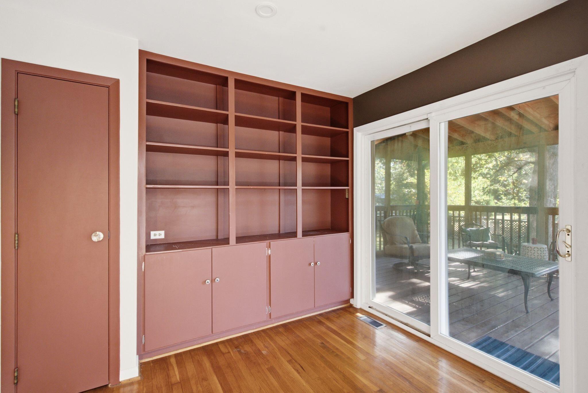 418 Estill Street Property Photo 27