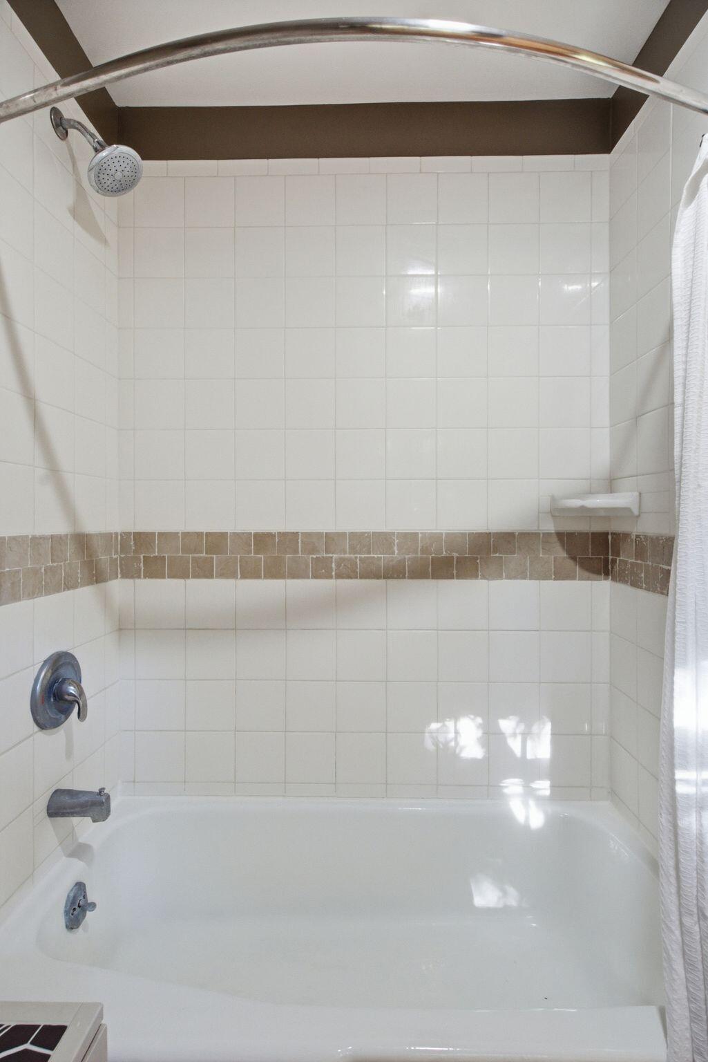 418 Estill Street Property Photo 33