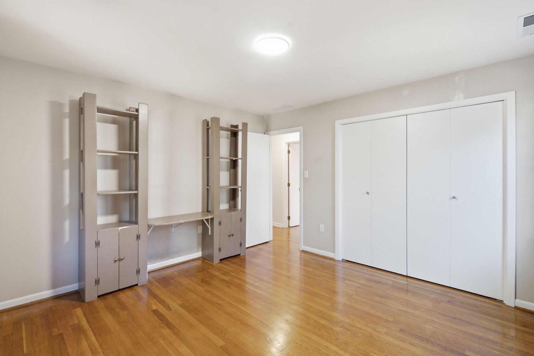 418 Estill Street Property Photo 39