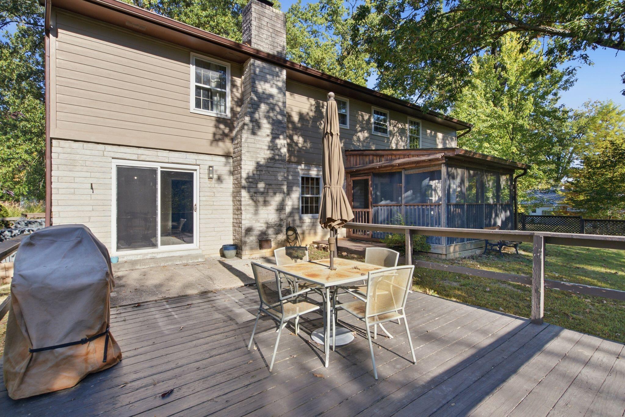 418 Estill Street Property Photo 47