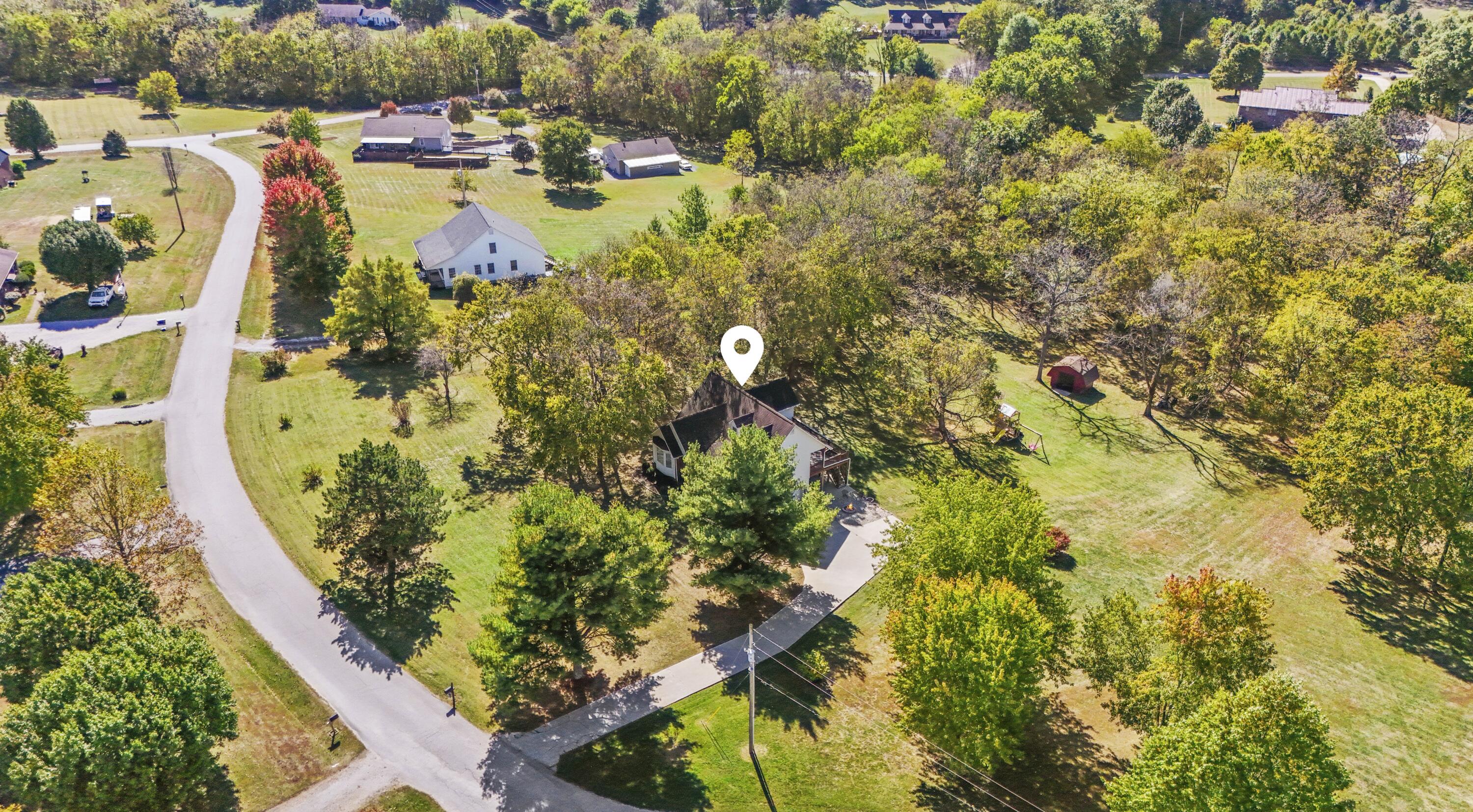 123 Indian Woods Court Property Photo 4