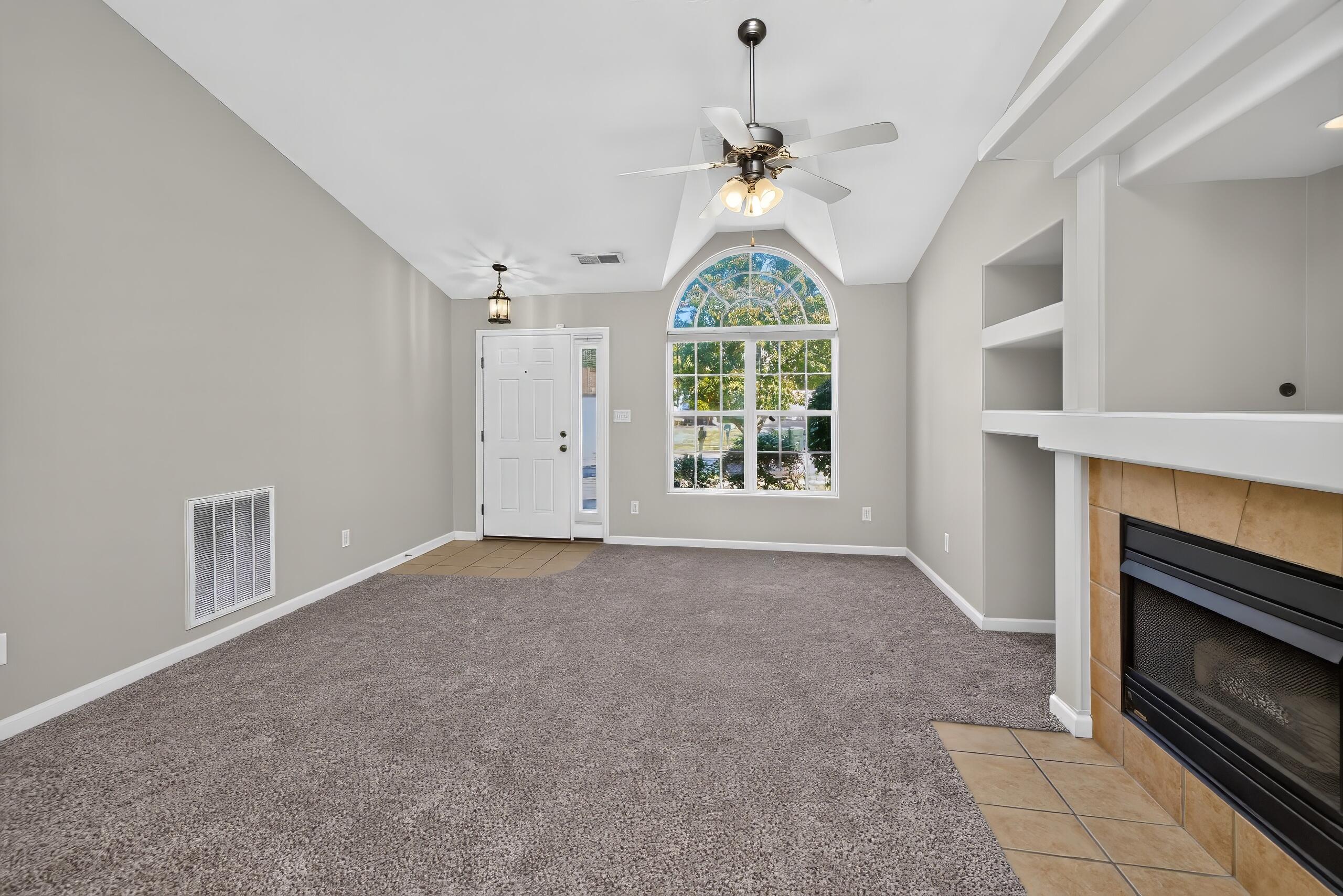 2708 Green Valley Court Property Photo 2