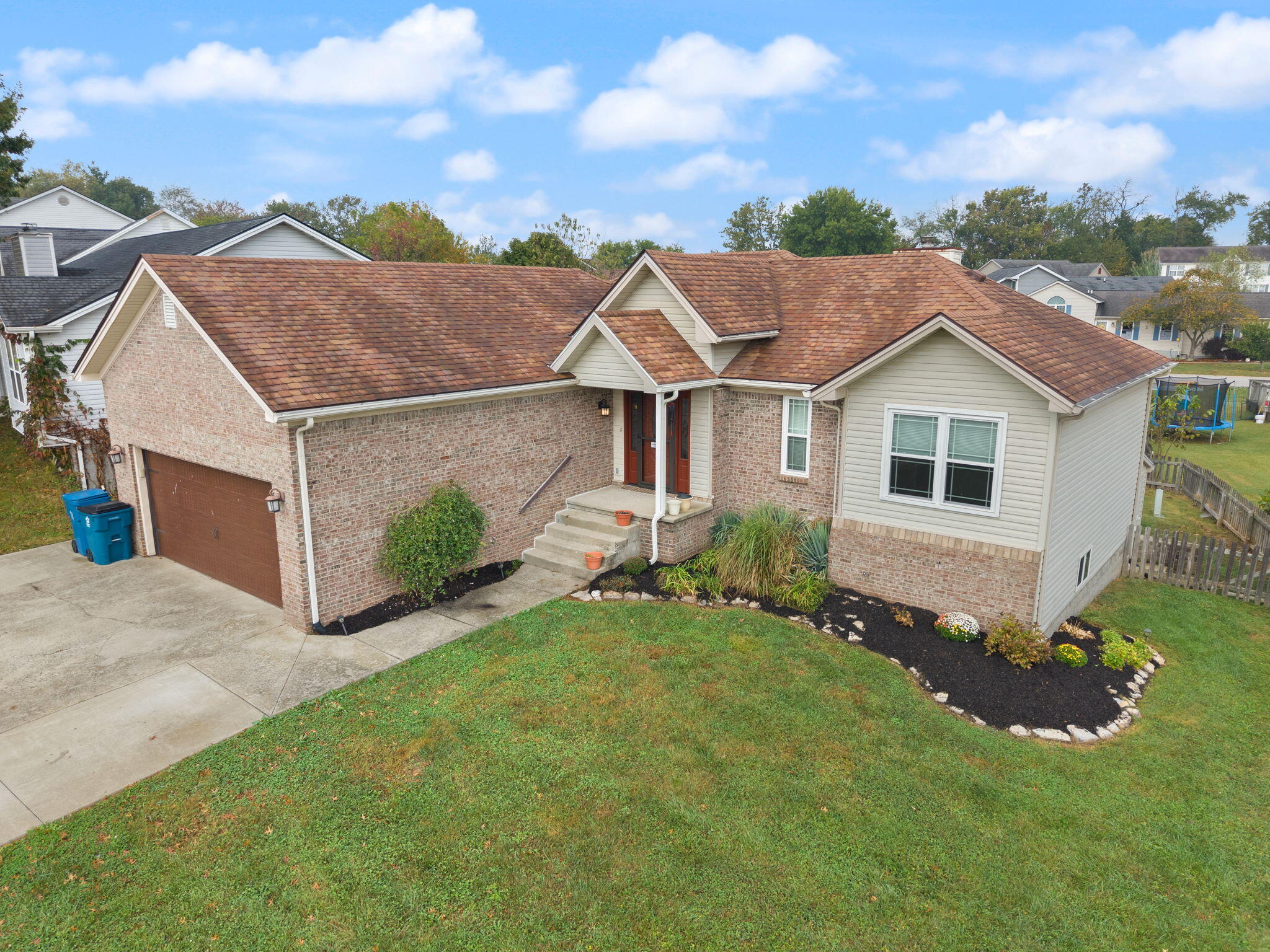 102 Thomas Lane Property Photo 60
