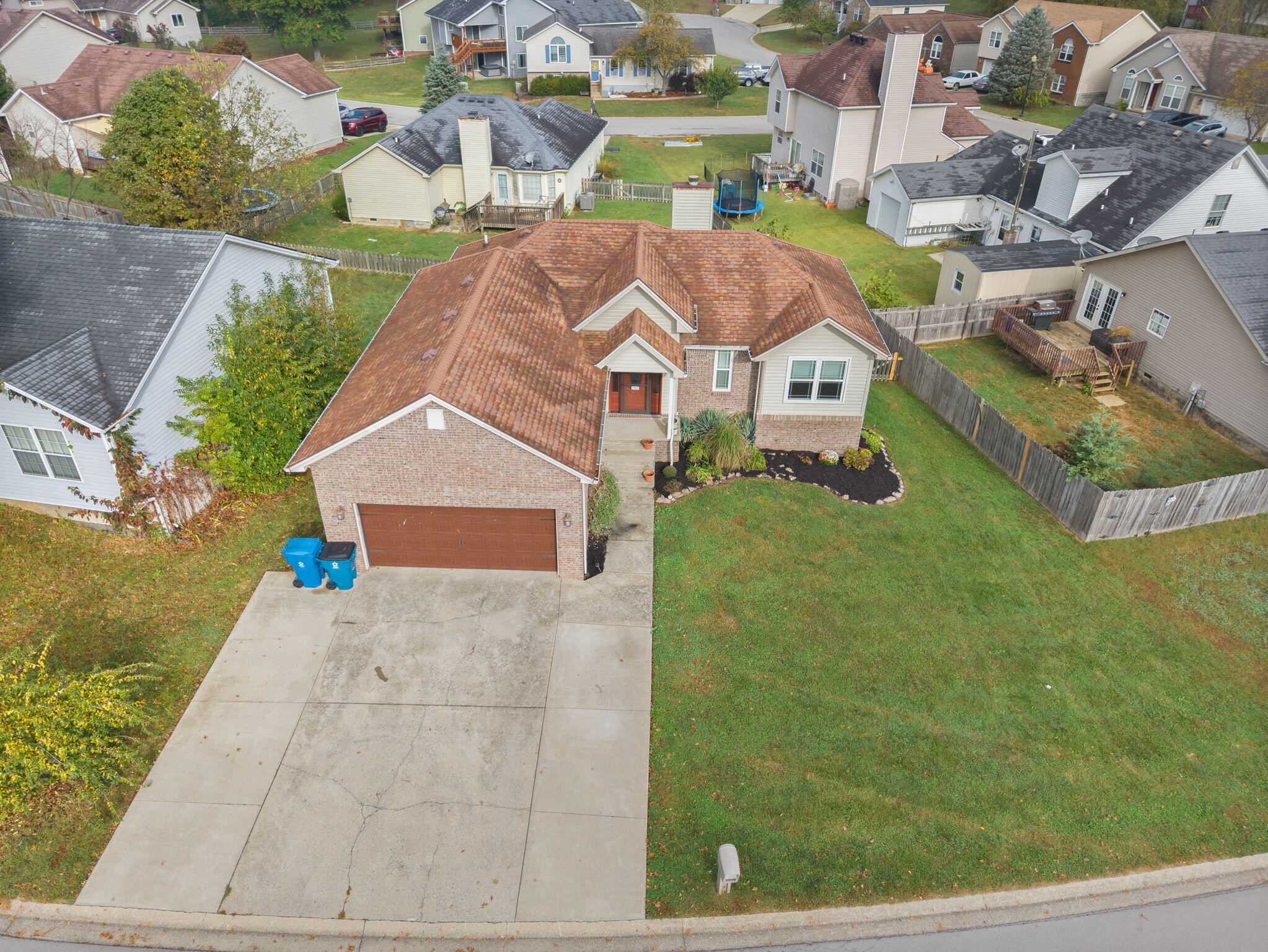 102 Thomas Lane Property Photo 62