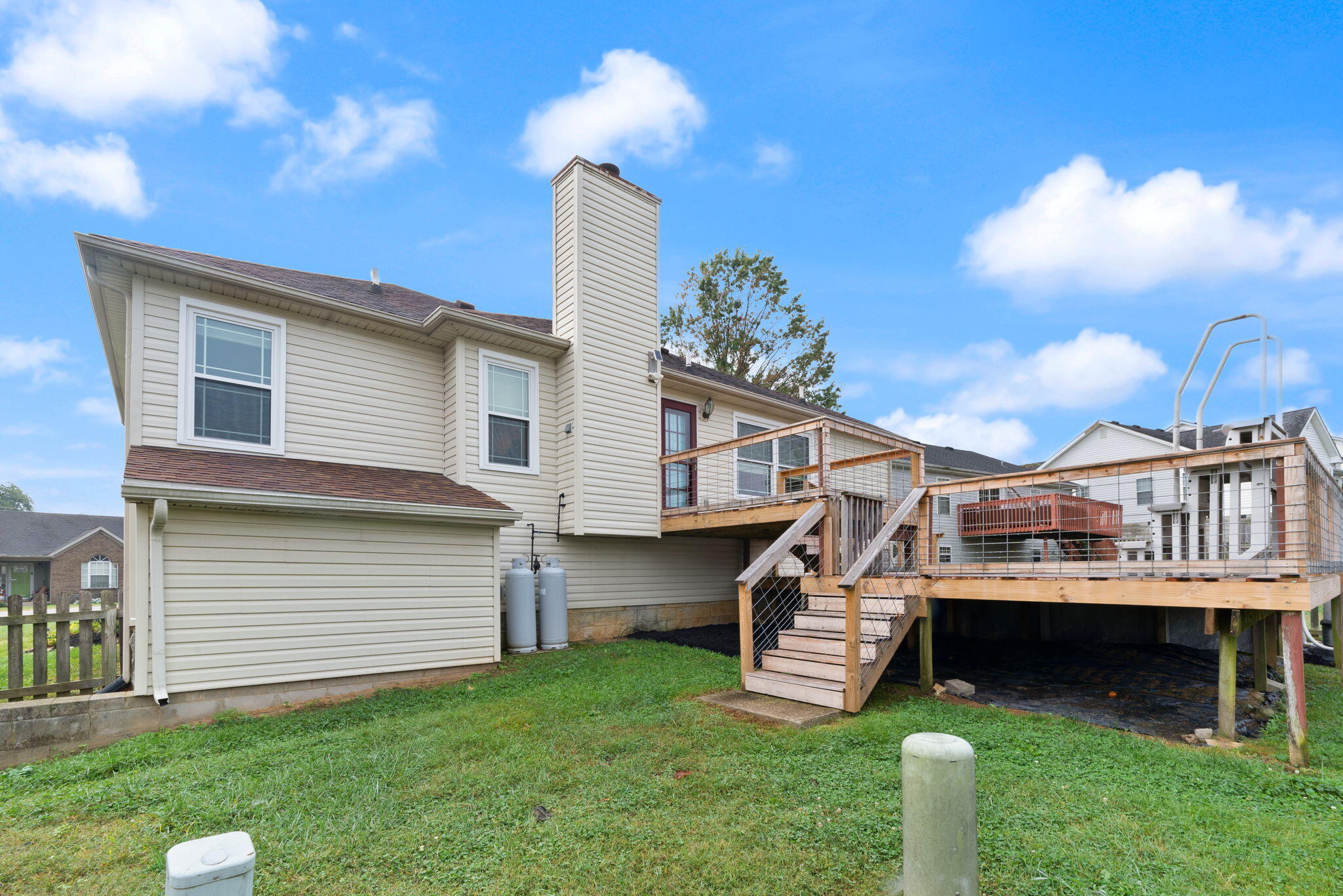 102 Thomas Lane Property Photo 64