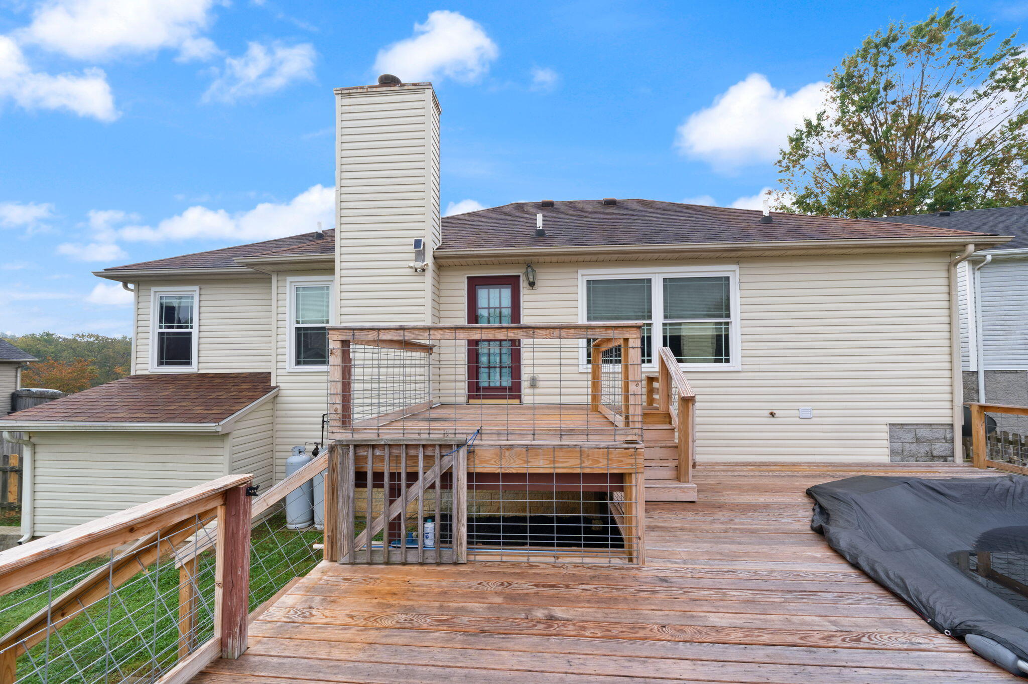 102 Thomas Lane Property Photo 66