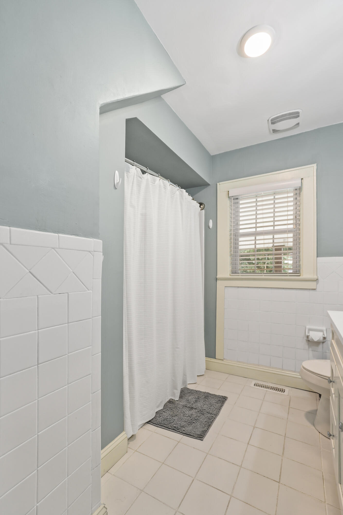 542 S 2nd Street Property Photo 15
