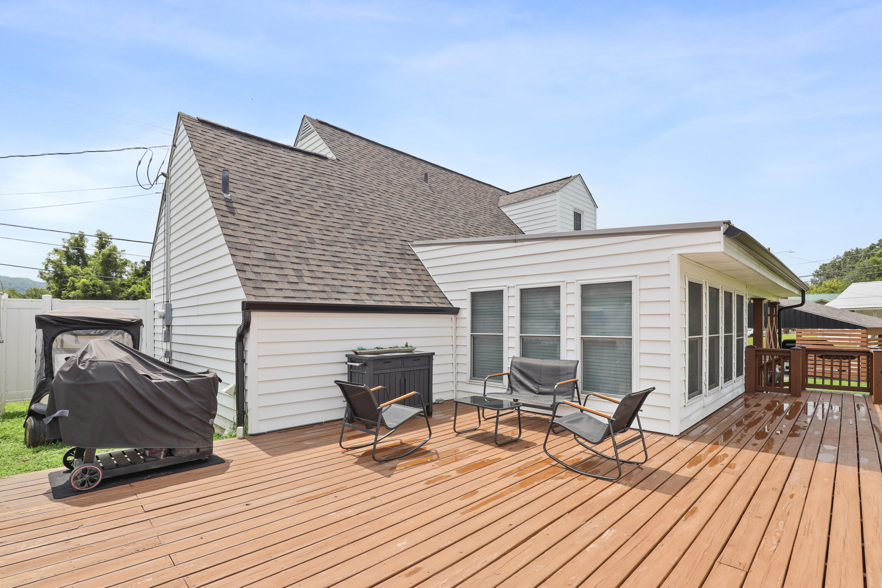 542 S 2nd Street Property Photo 44