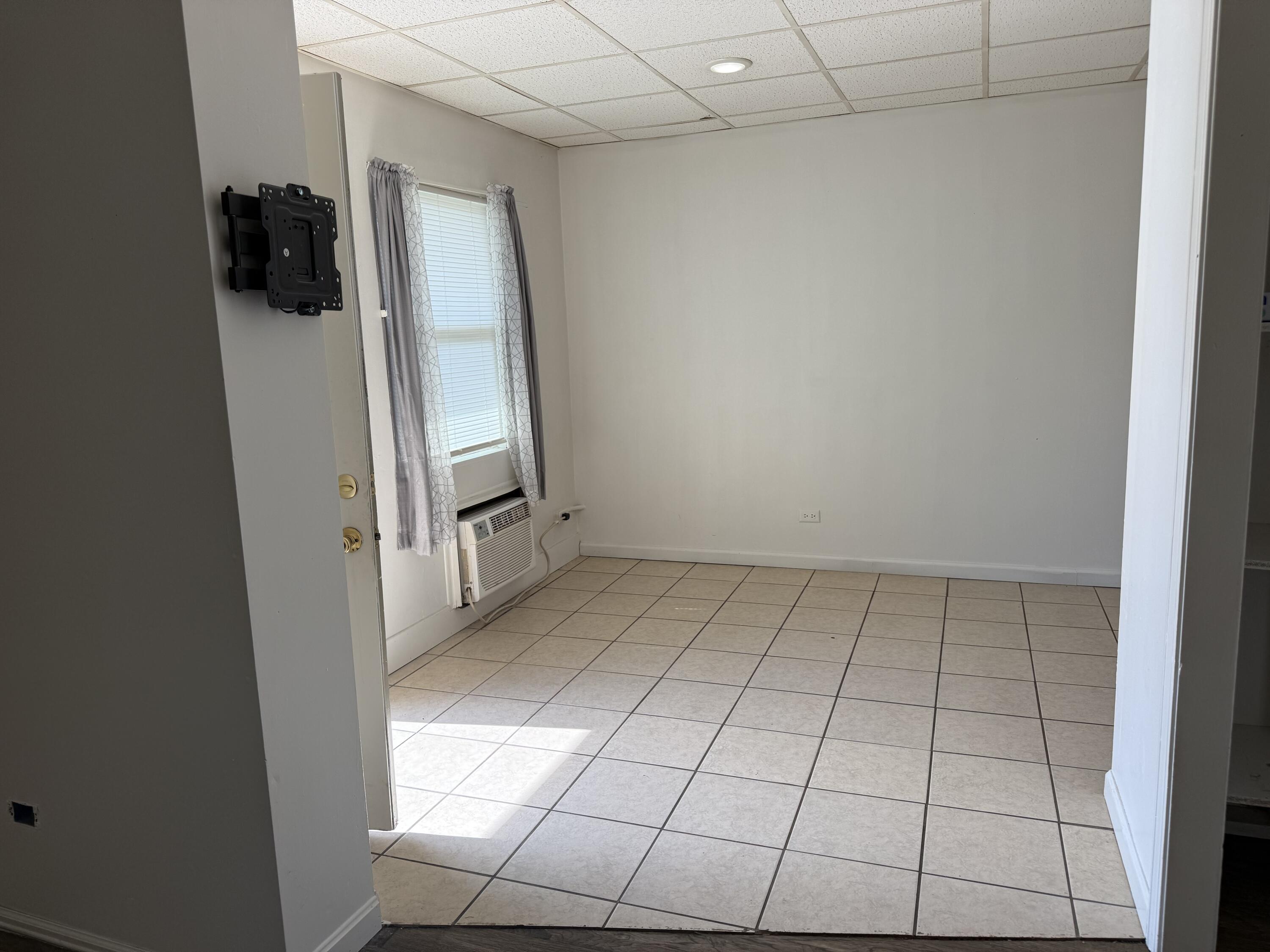 6710 Benton Road Property Photo 14