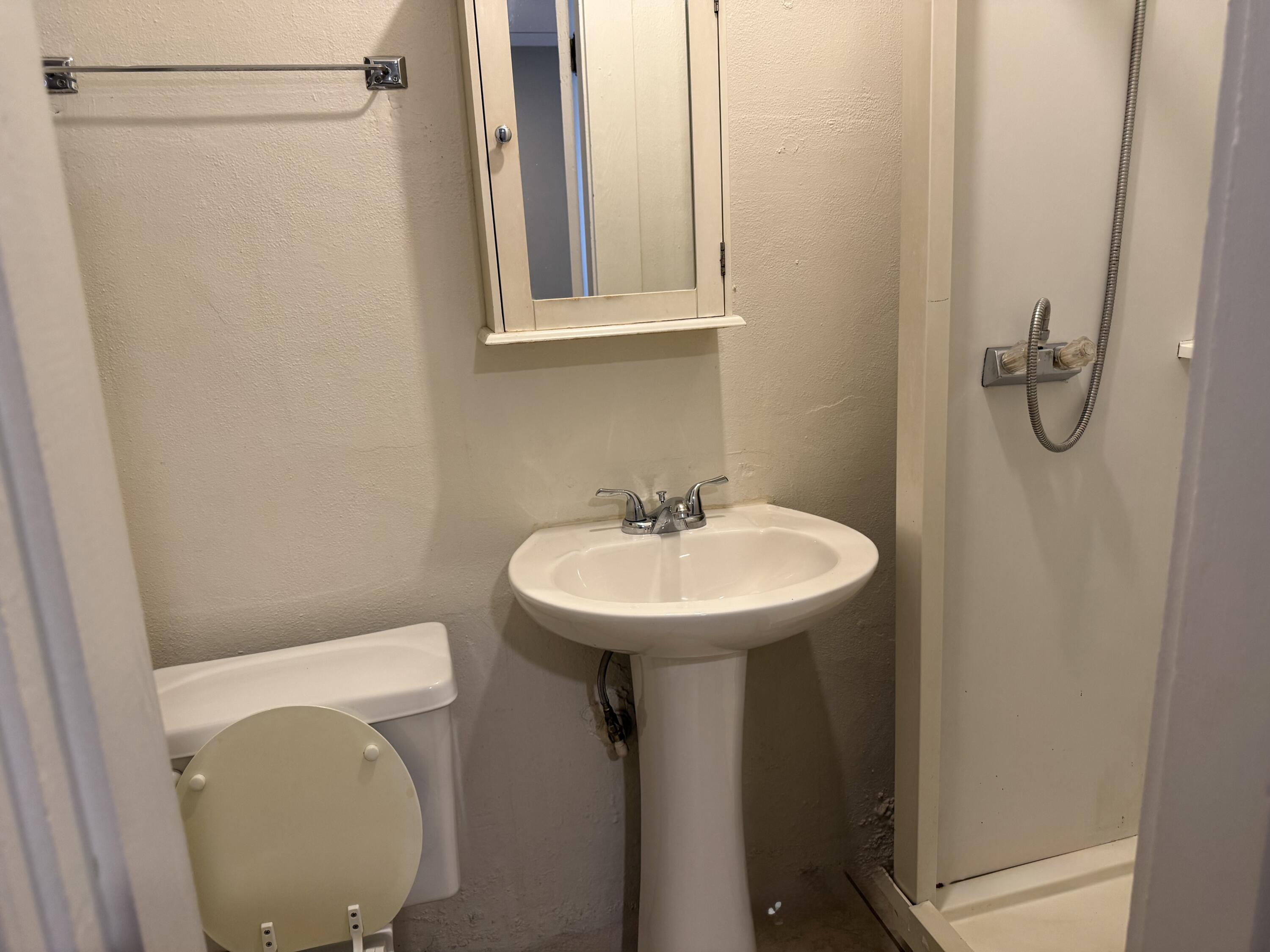 6710 Benton Road Property Photo 18