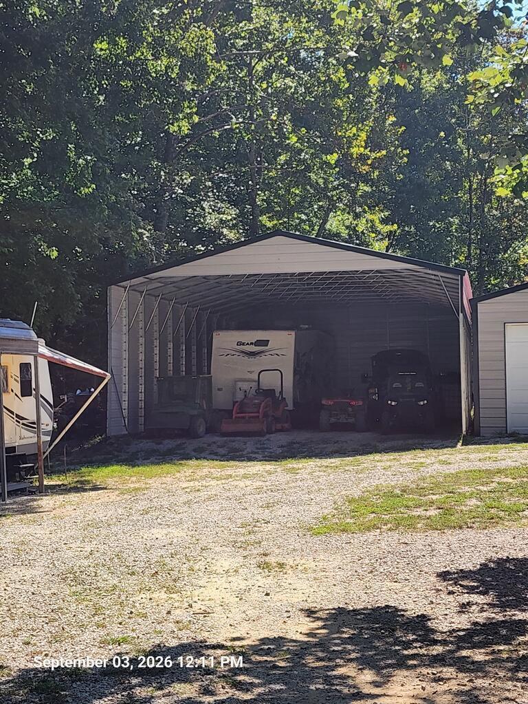 1173 Campground Rd. Pat Oker Branch Property Photo 5