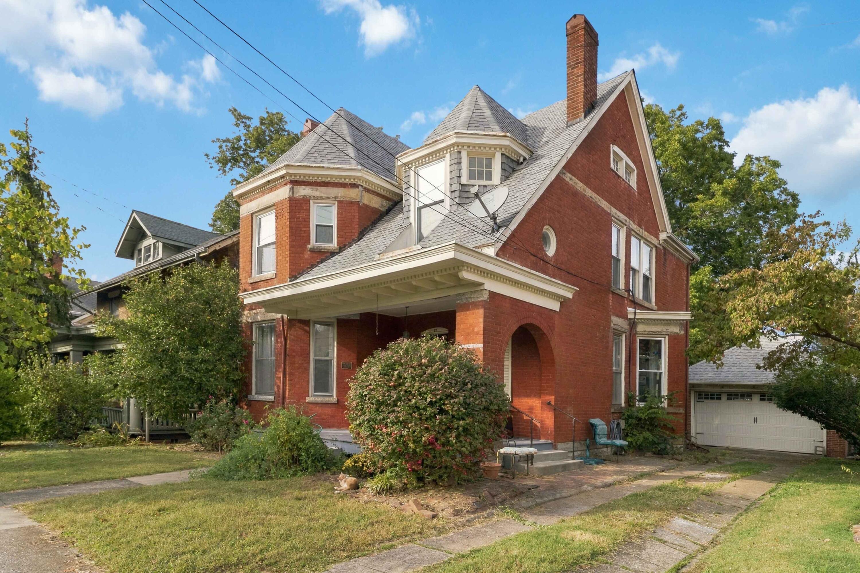 25 W Hickman Street Property Photo 2