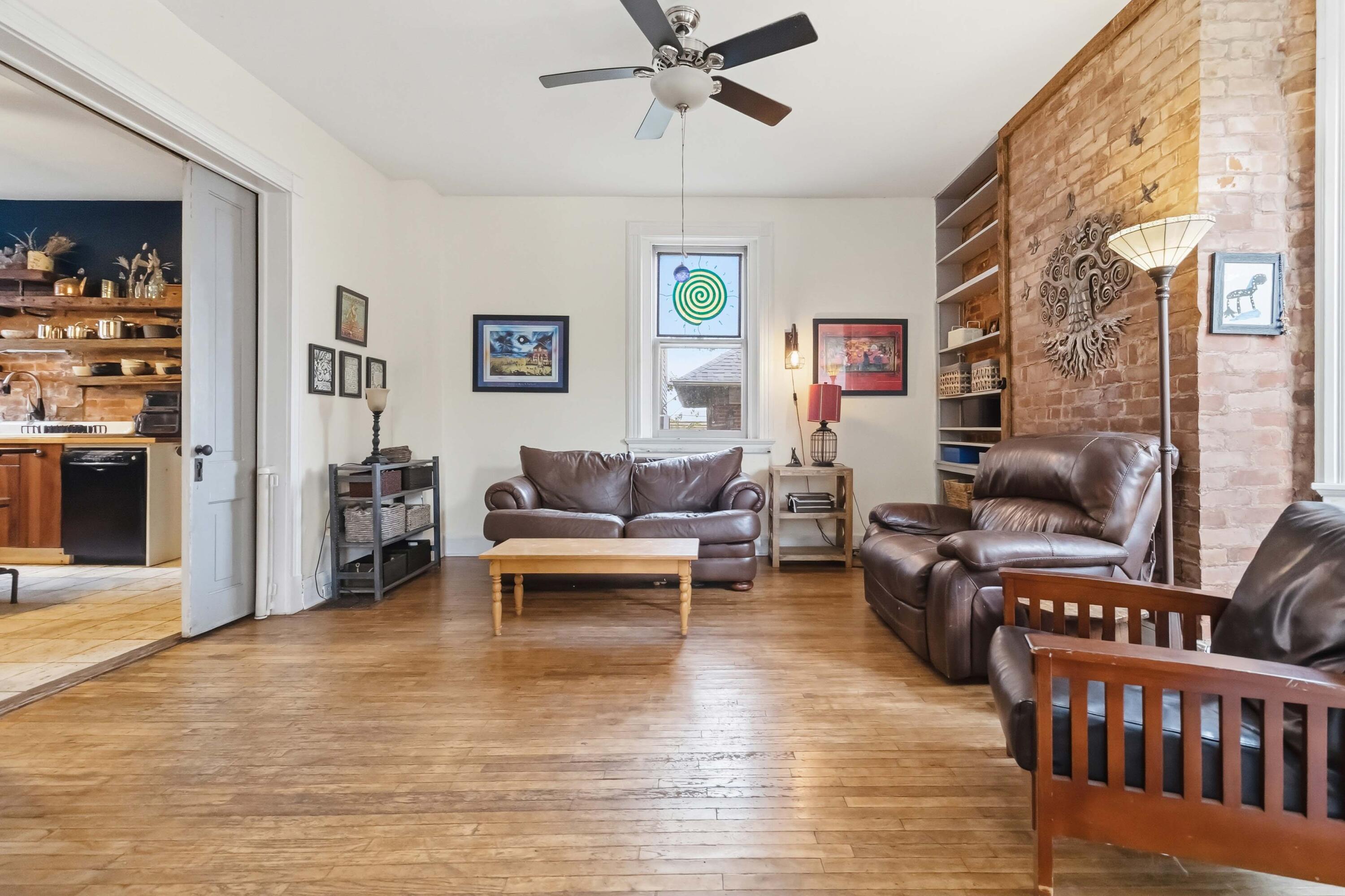 25 W Hickman Street Property Photo 9