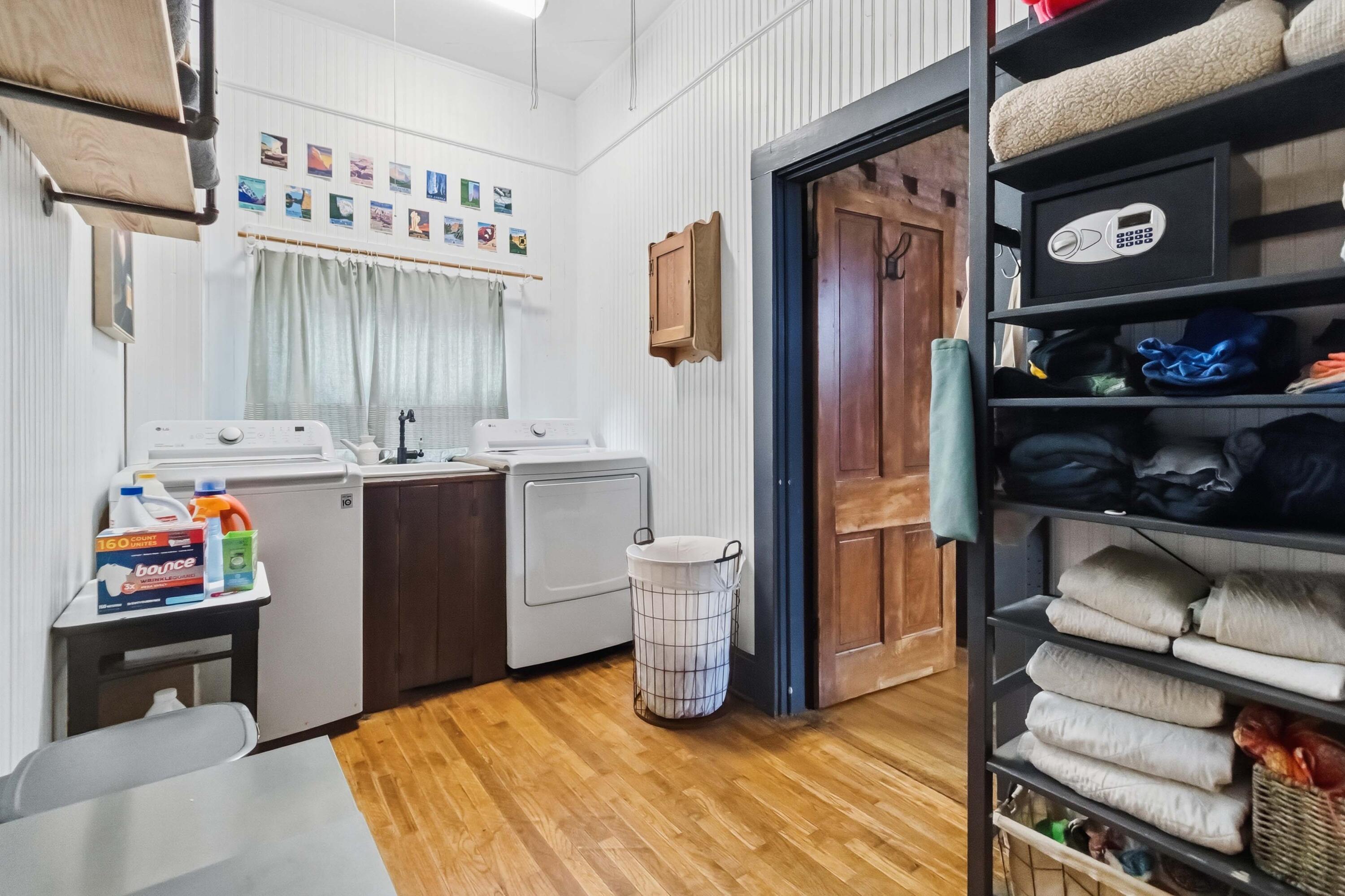 25 W Hickman Street Property Photo 19