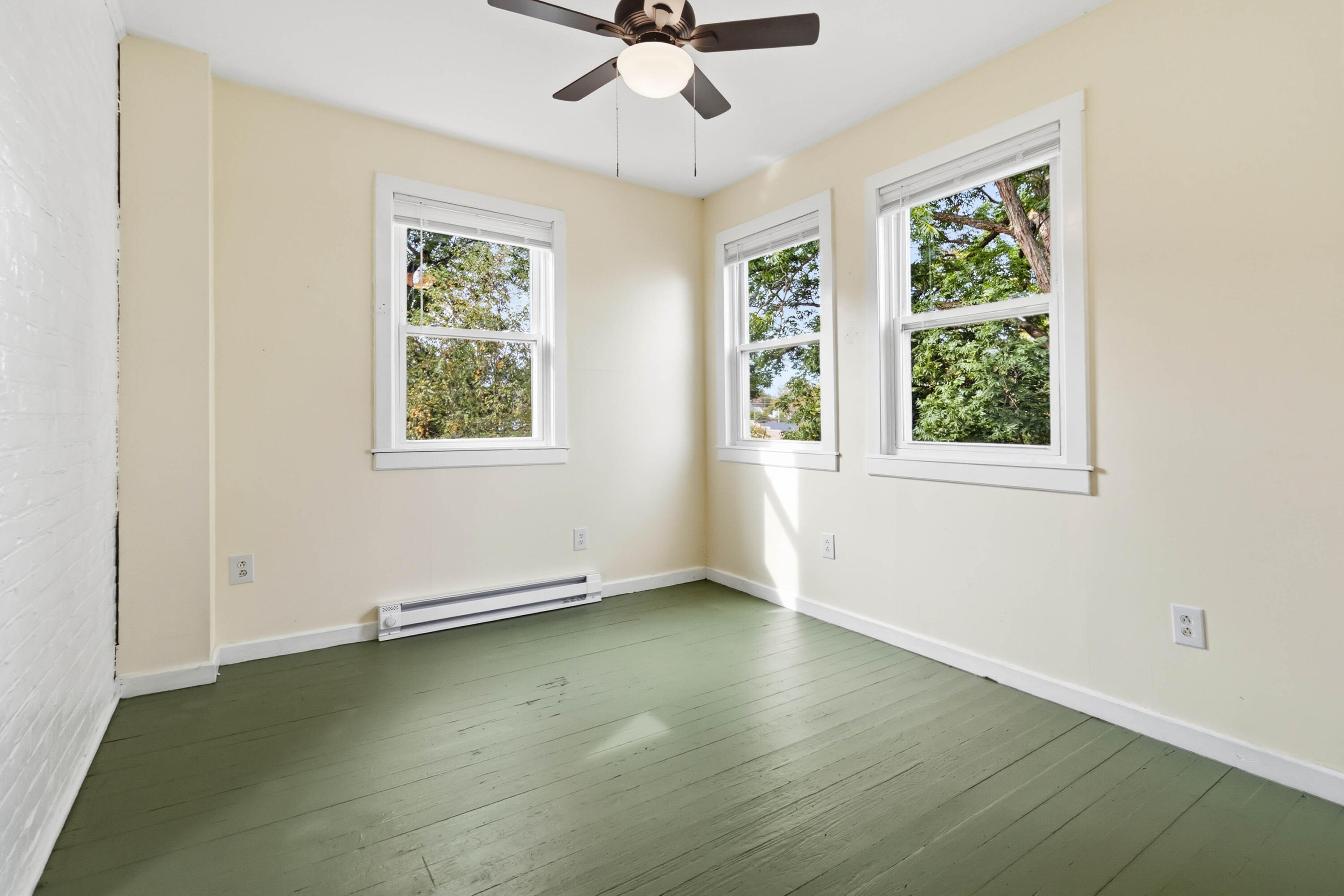 25 W Hickman Street Property Photo 38