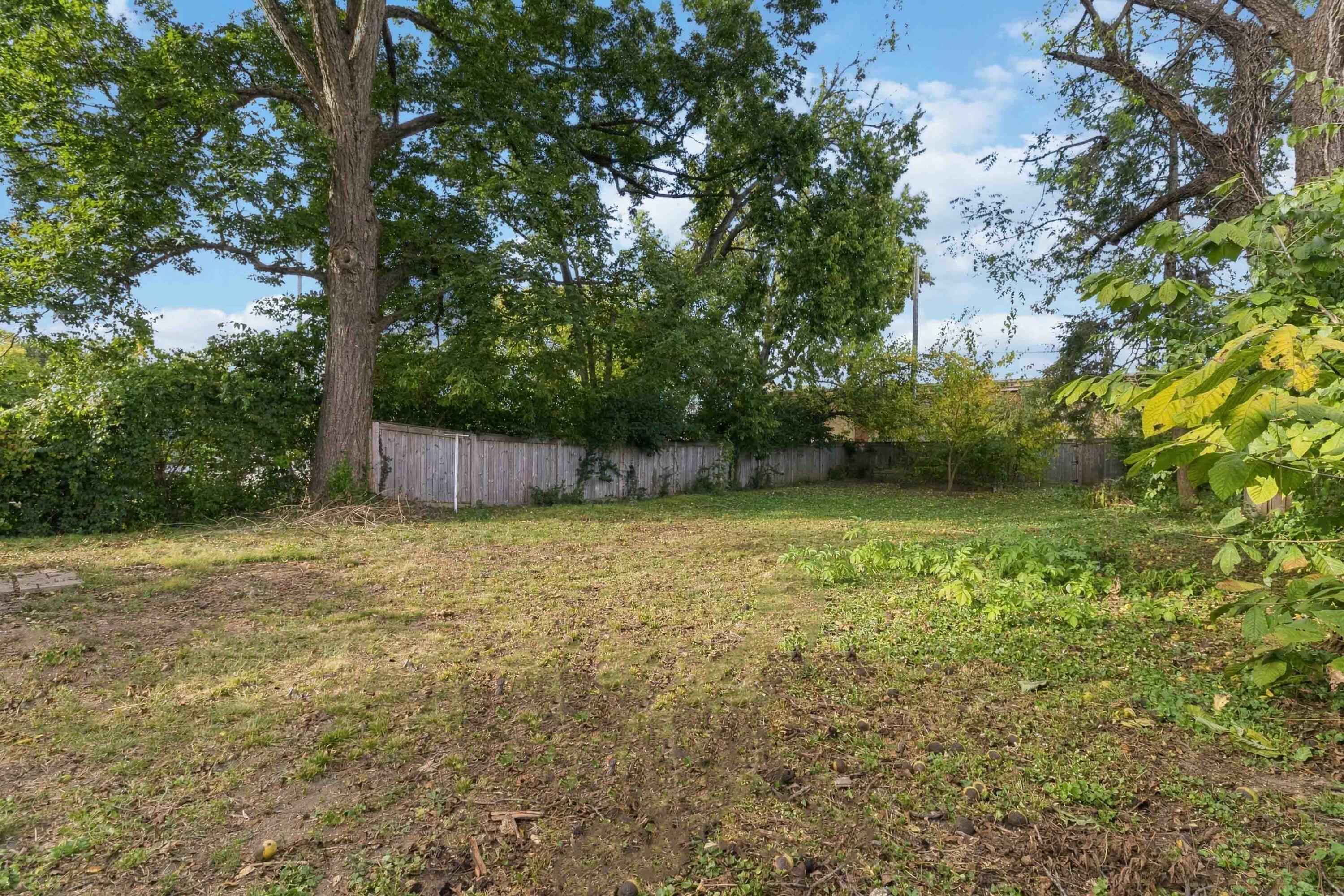 25 W Hickman Street Property Photo 46