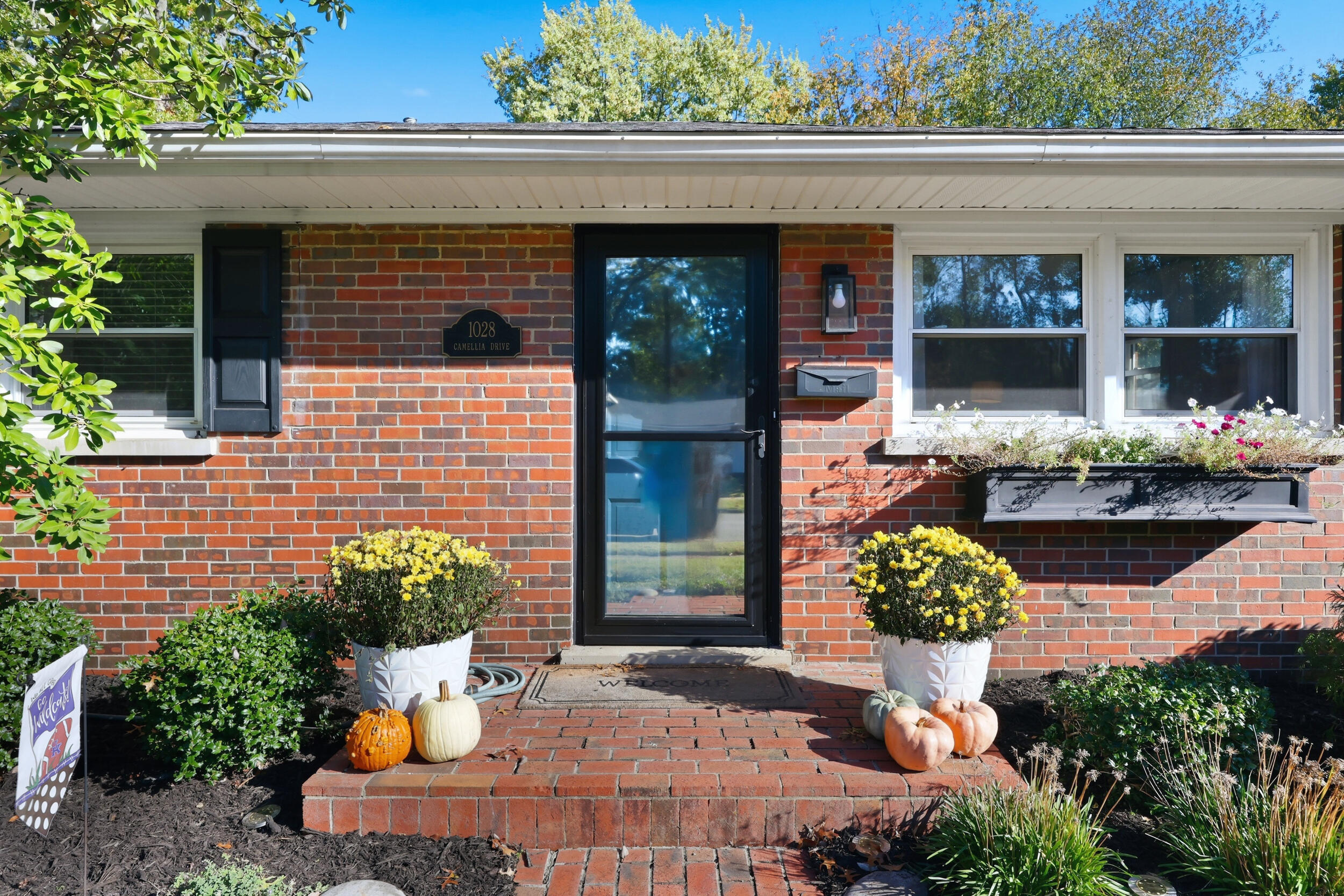 1028 Camellia Drive Property Photo 6