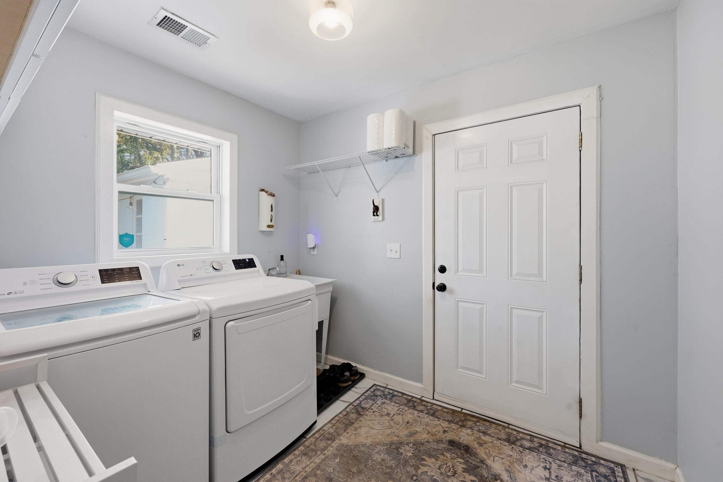 1028 Camellia Drive Property Photo 17