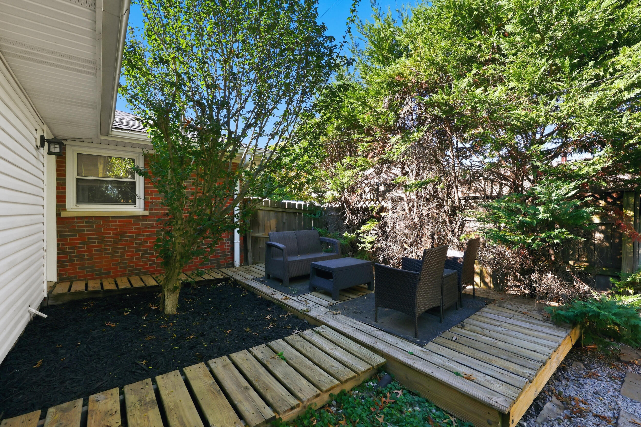 1028 Camellia Drive Property Photo 25