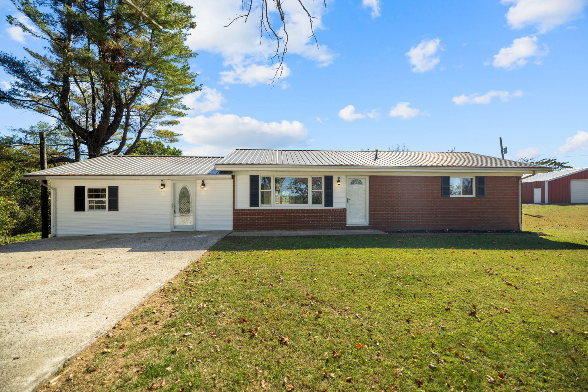 1065 Blueberry Ridge Property Photo 3