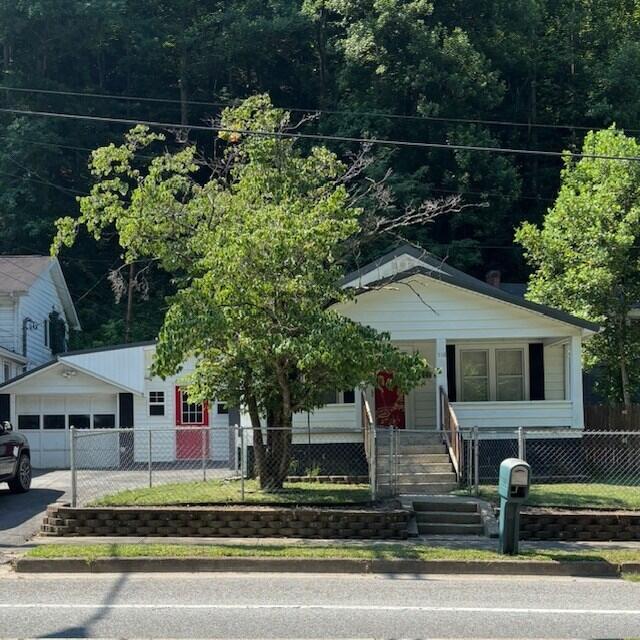 518 Town Mountain Road Property Photo 2