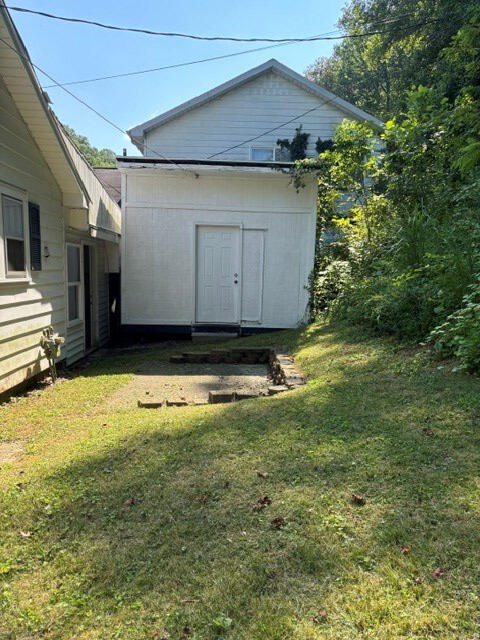 518 Town Mountain Road Property Photo 8