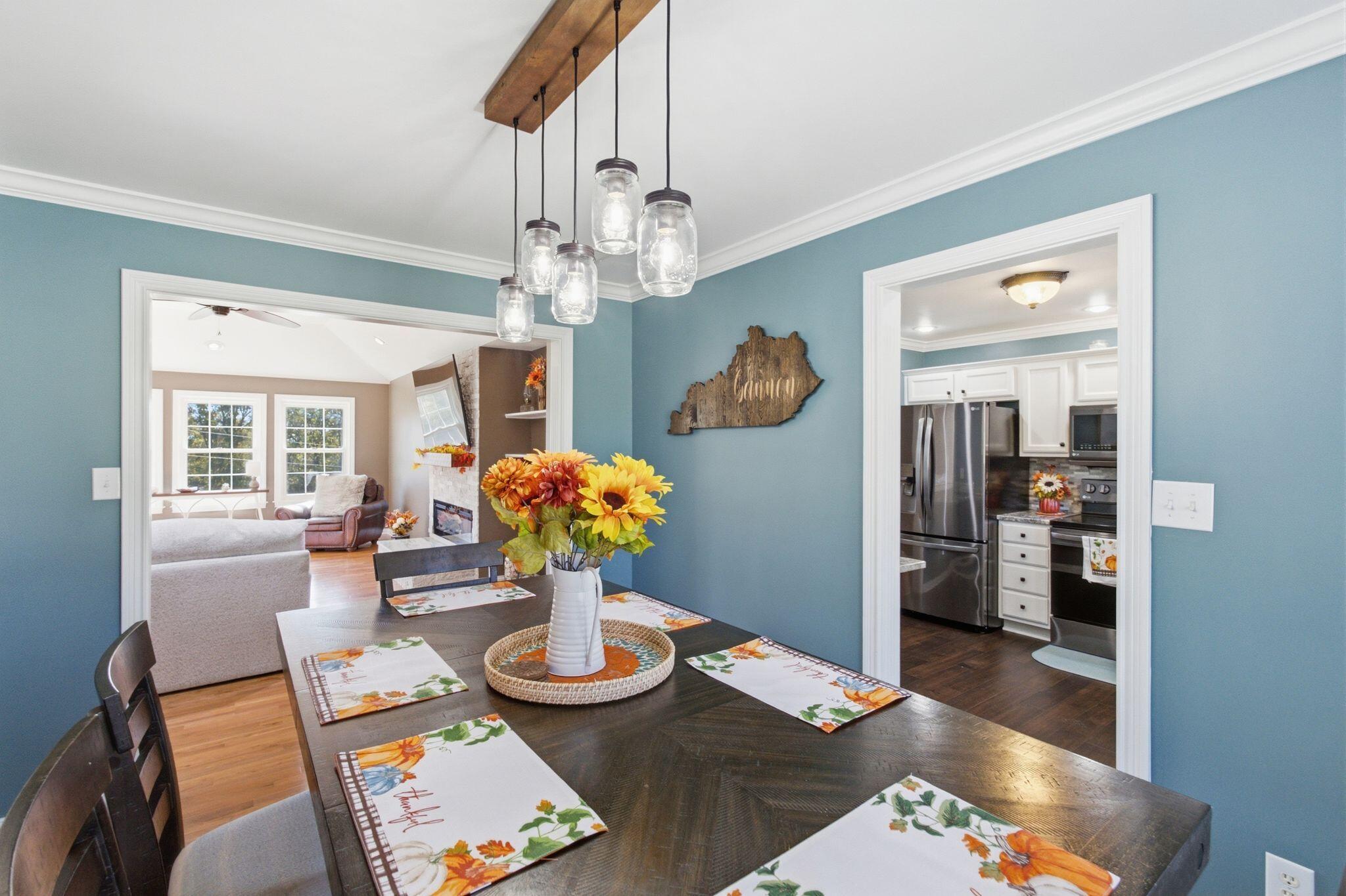 2511 Scotts Ferry Road Property Photo 20