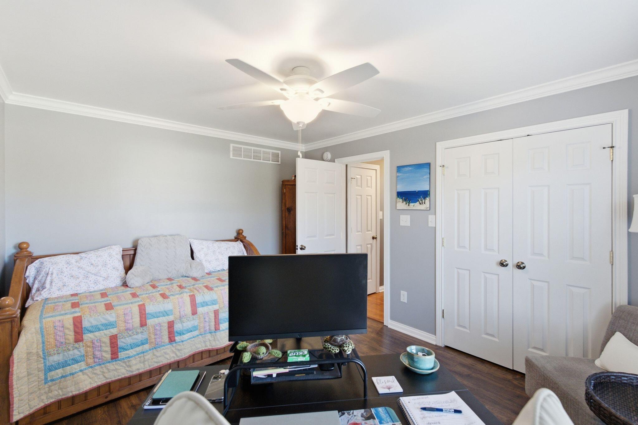 2511 Scotts Ferry Road Property Photo 35