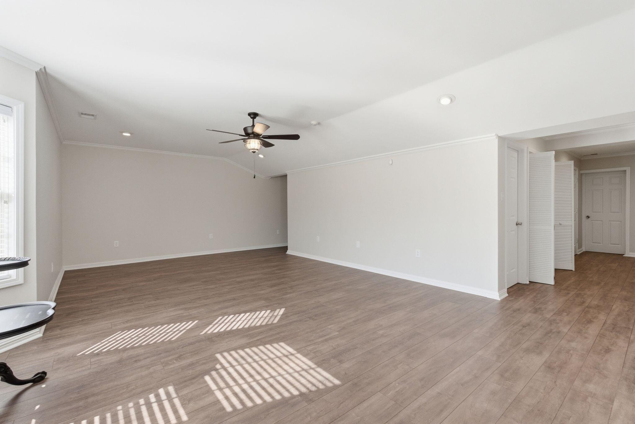 2511 Scotts Ferry Road Property Photo 41