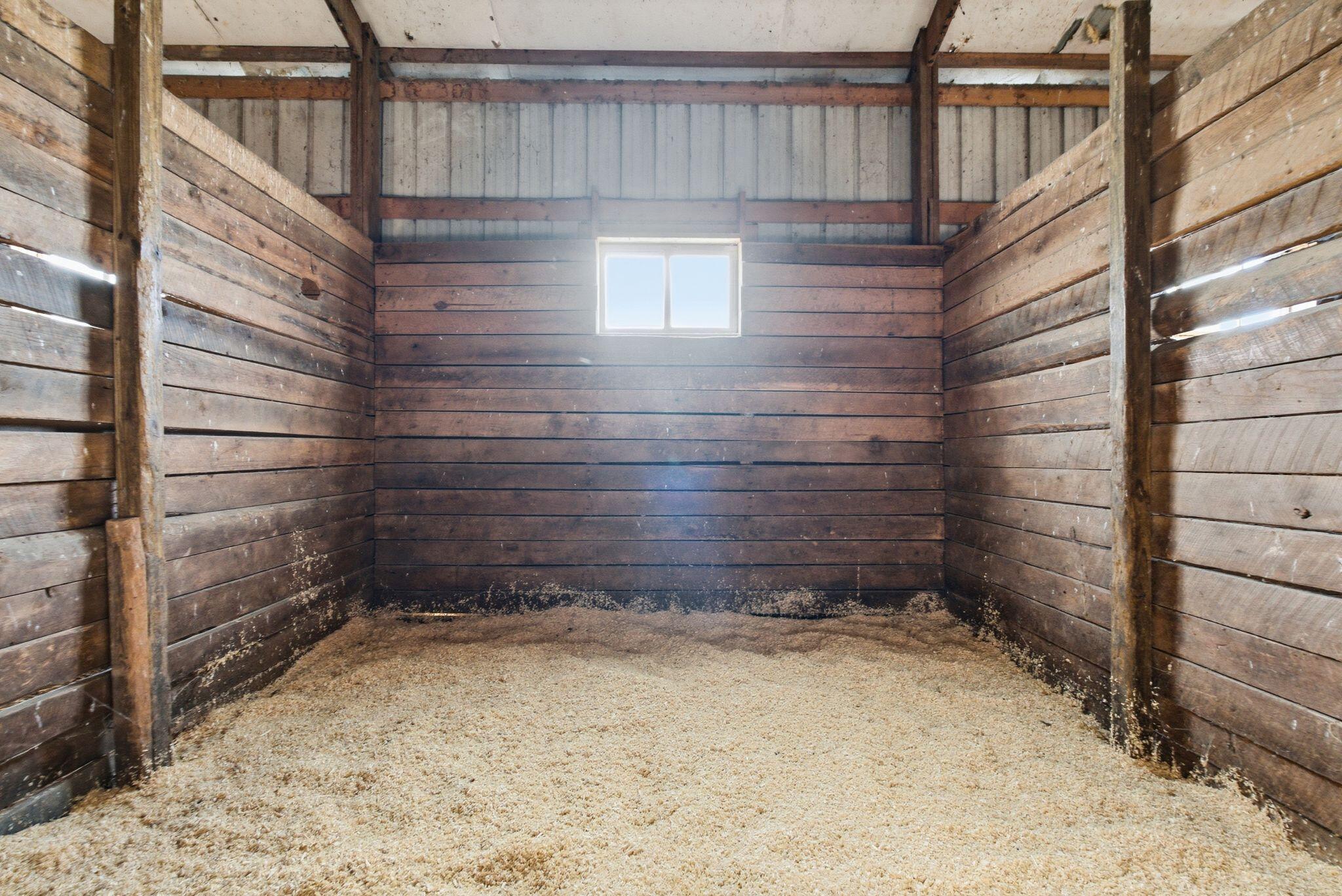 2511 Scotts Ferry Road Property Photo 68