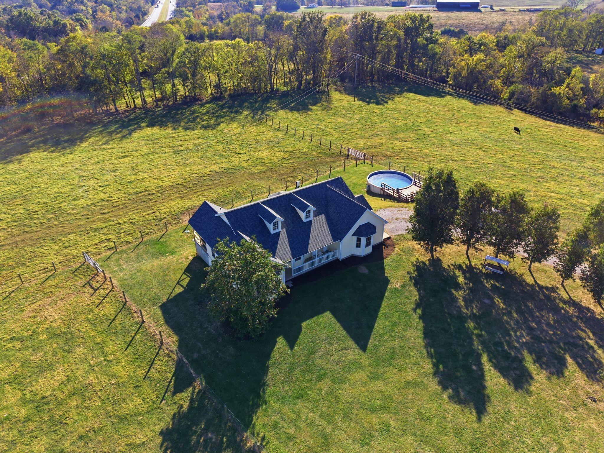 2511 Scotts Ferry Road Property Photo 73