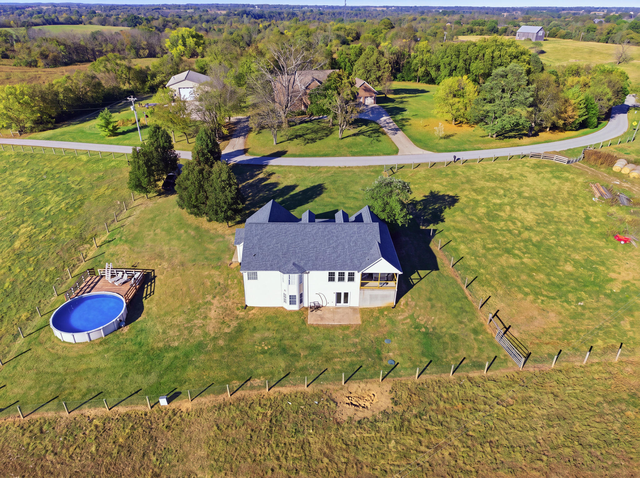 2511 Scotts Ferry Road Property Photo 75