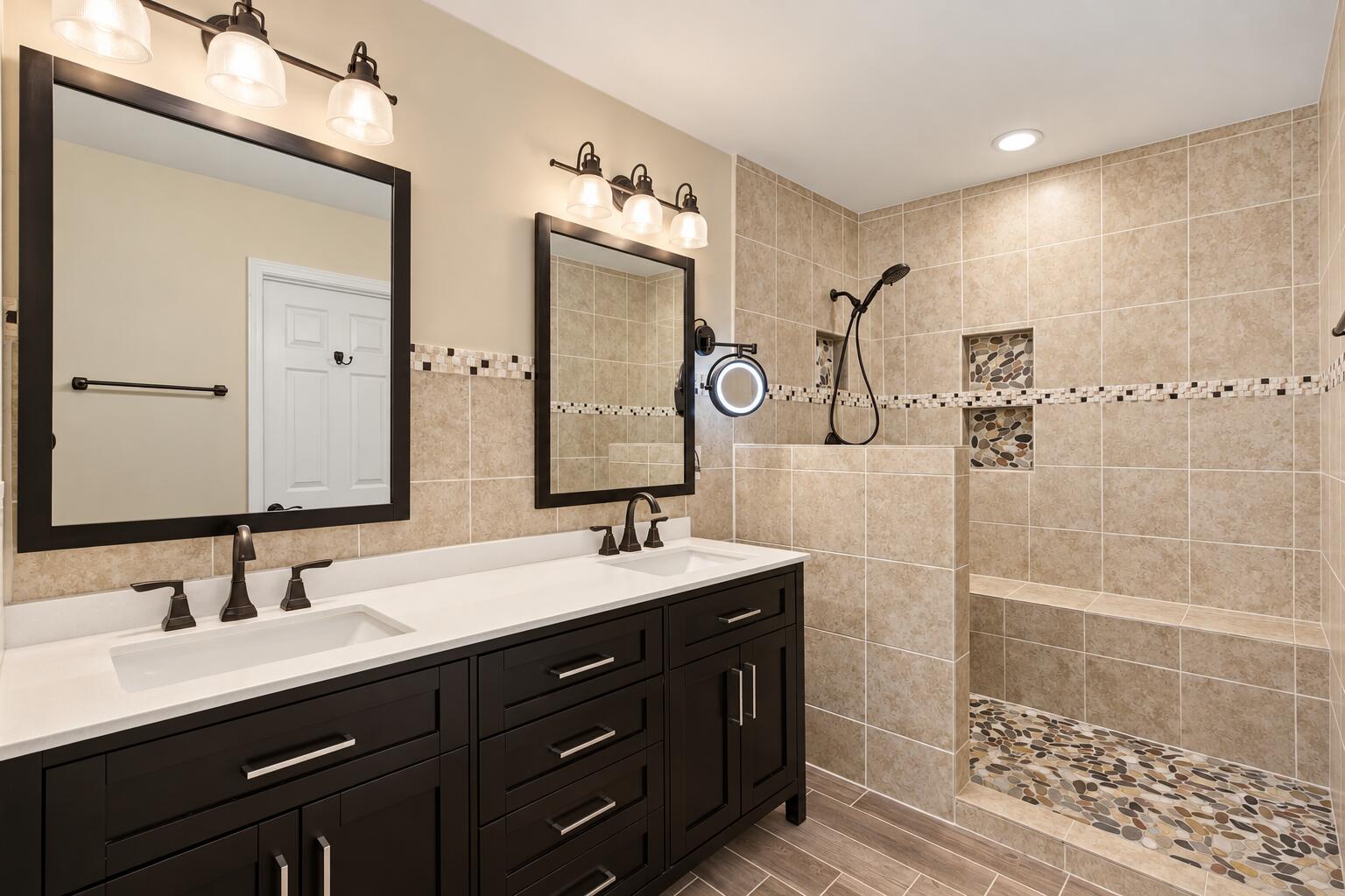 2208 Valencia Drive Property Photo 6