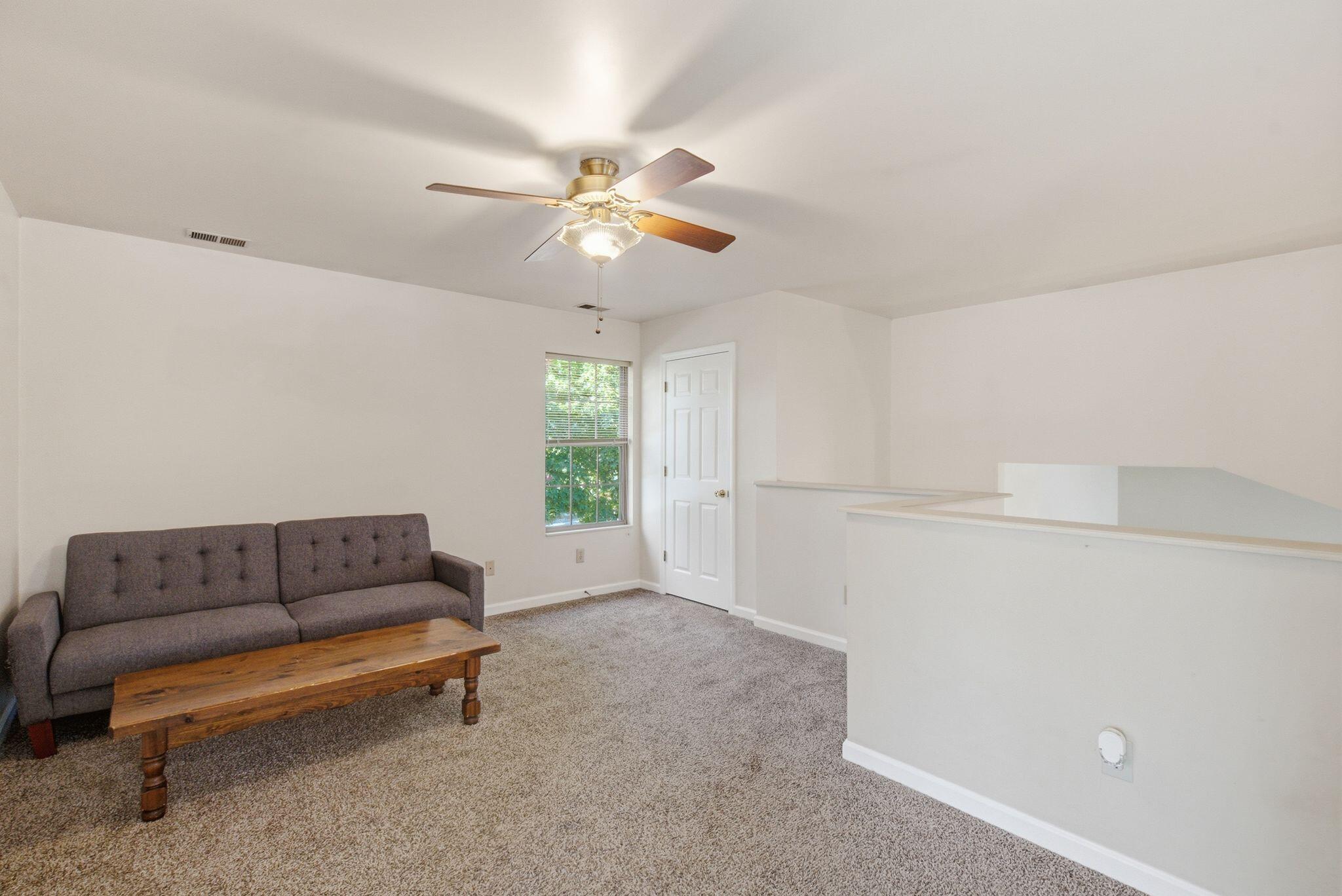 2208 Valencia Drive Property Photo 7